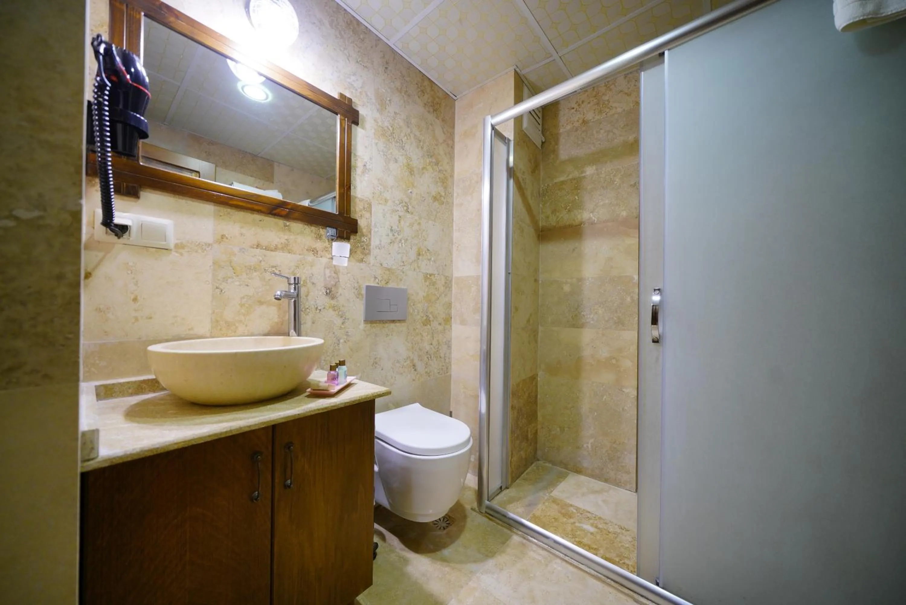 Shower in Balloon Cave Hotel