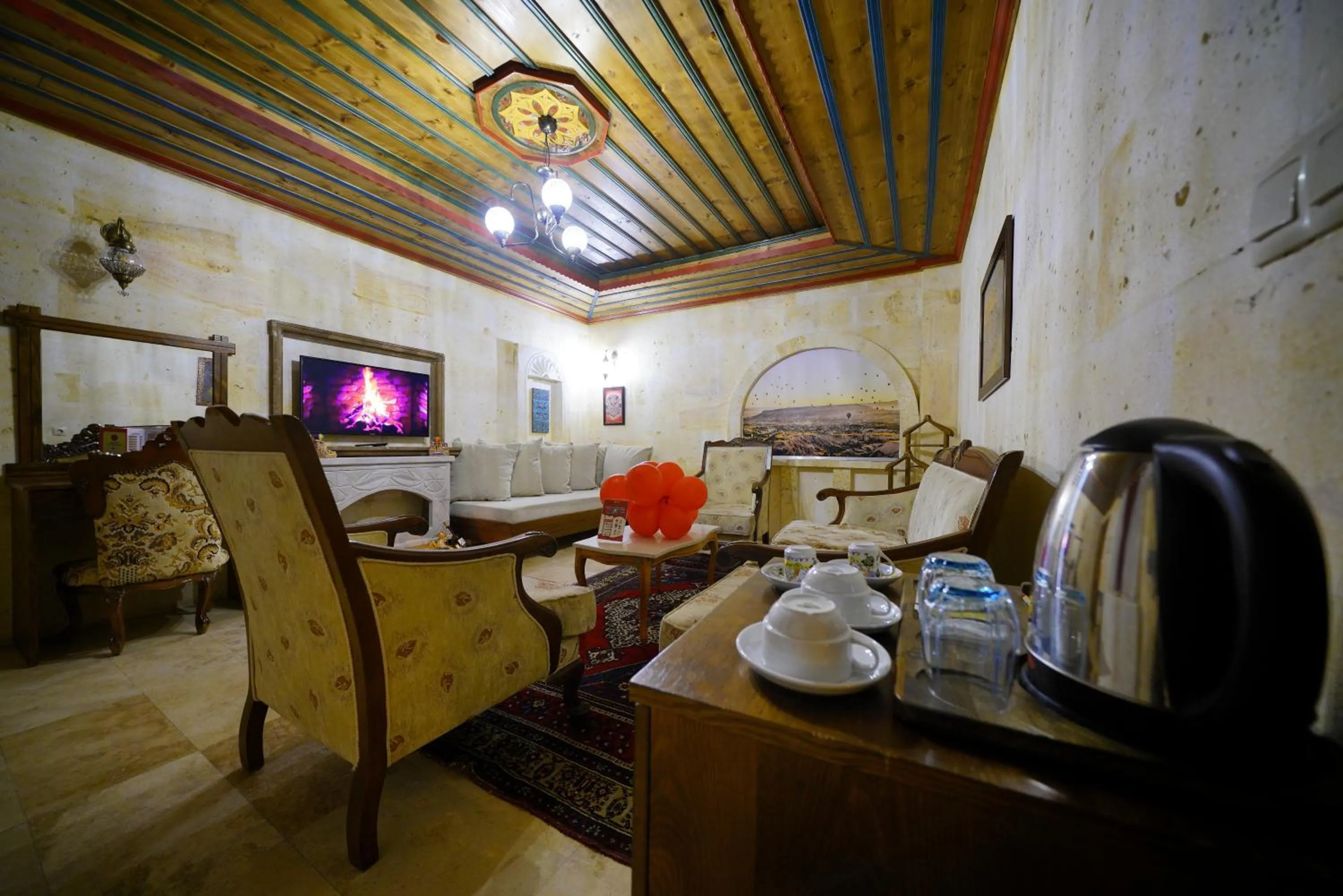 Living room in Balloon Cave Hotel