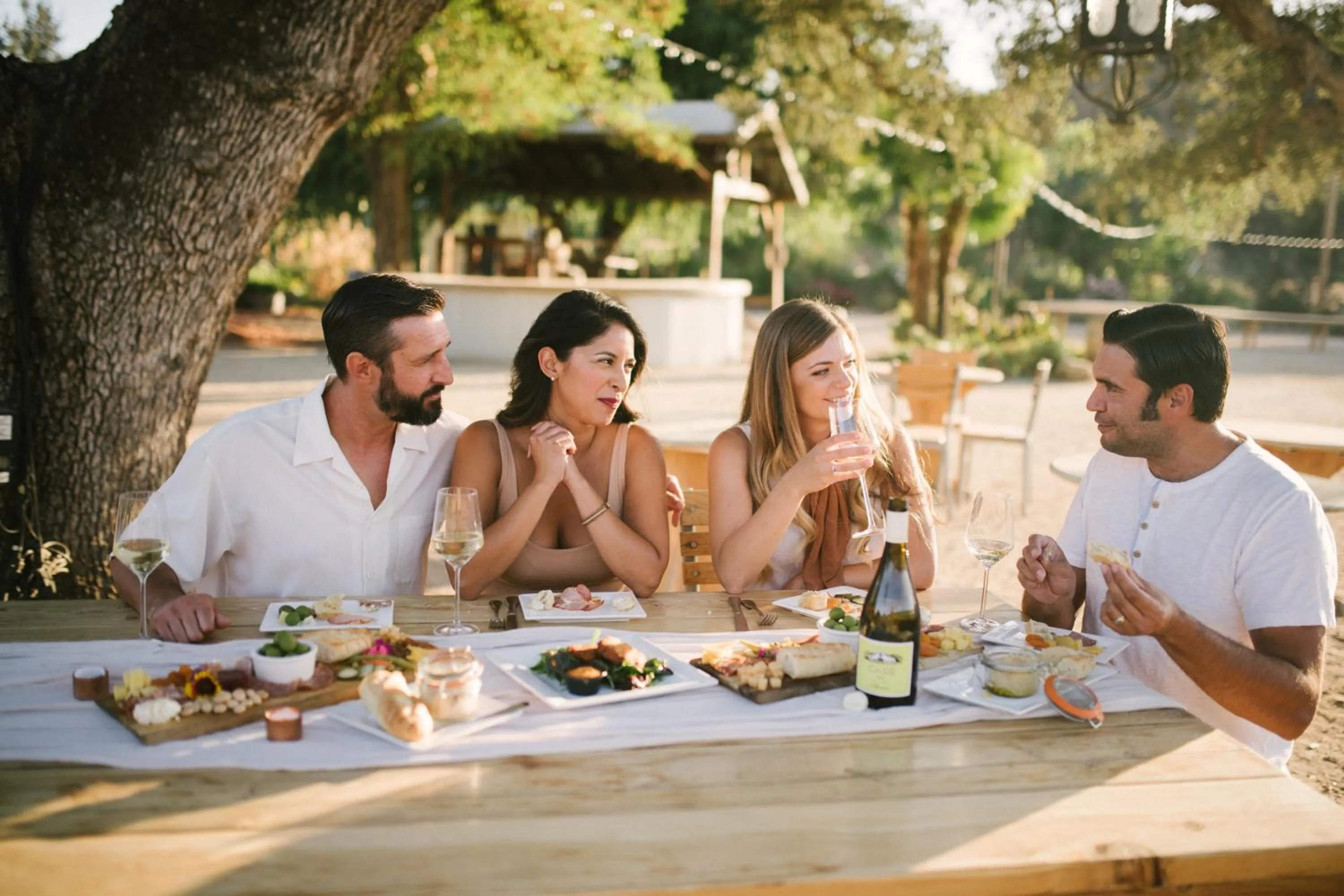 Restaurant/places to eat in Geneseo Inn