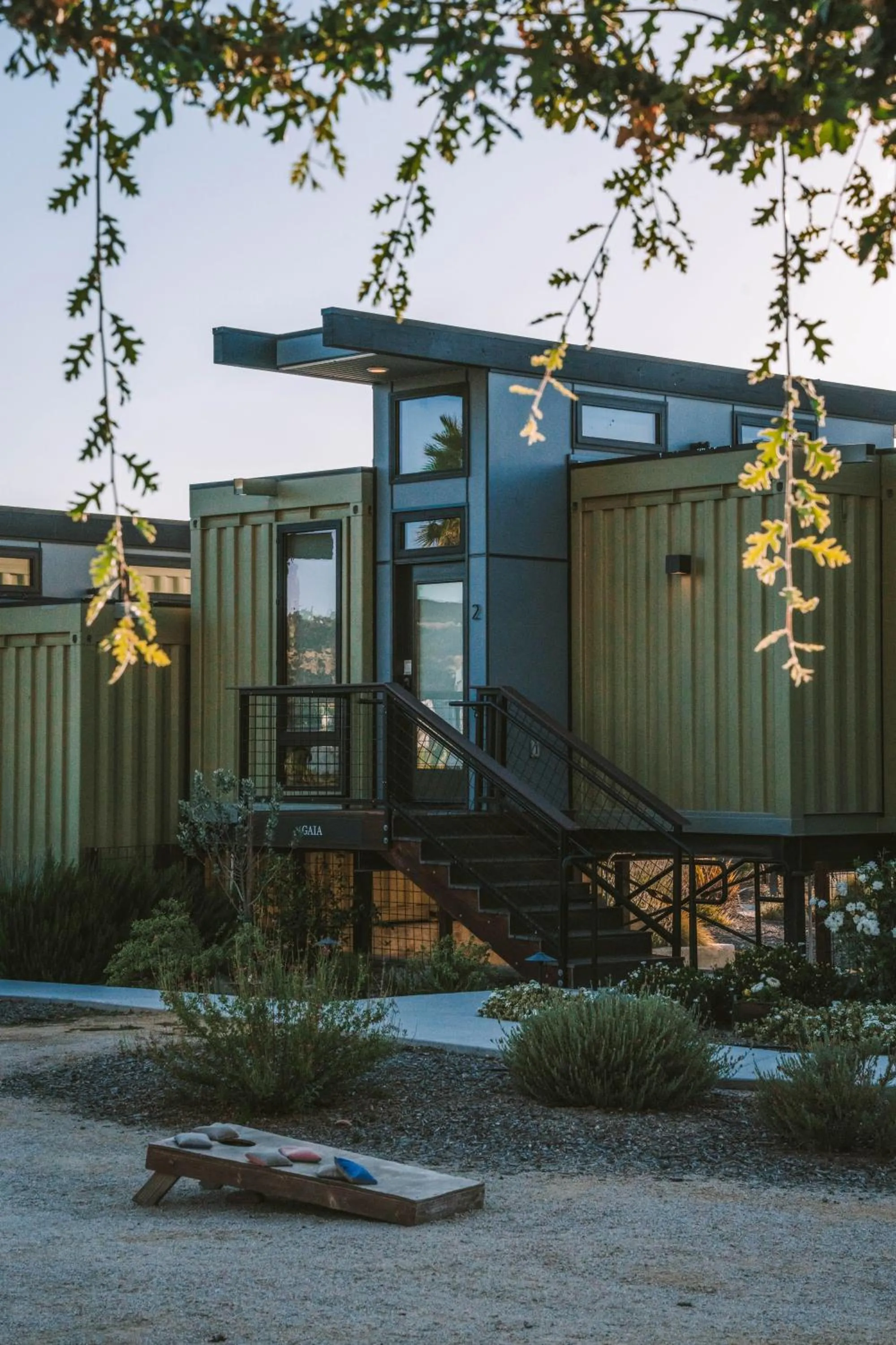 Property building in Geneseo Inn