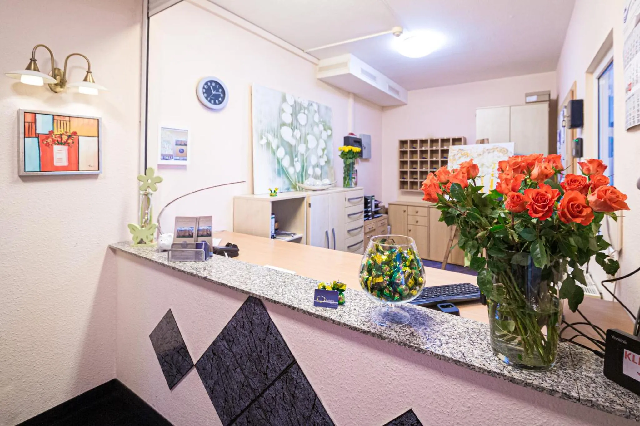 Lobby or reception in Europa Hotel Garni free parking