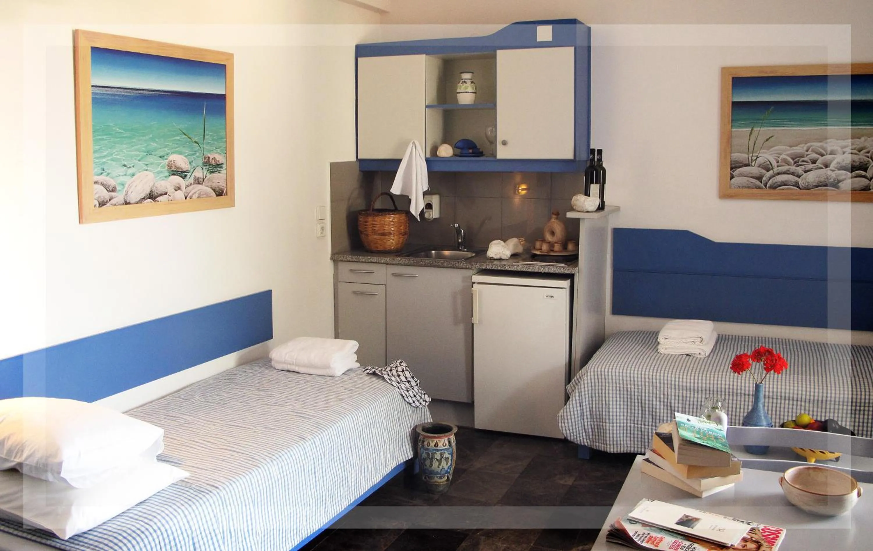 Living room, Bed in Ibiscos Garden Hotel
