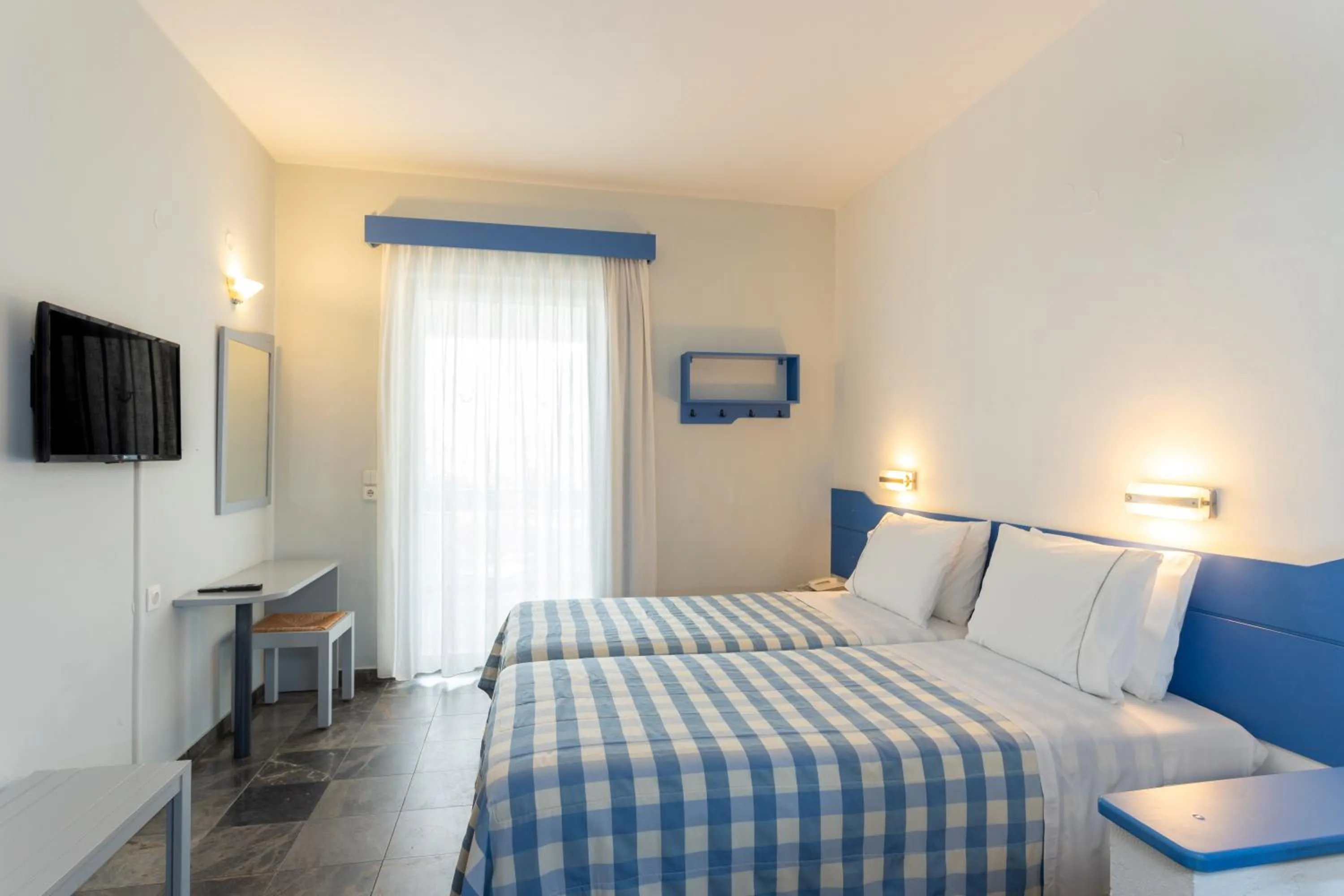Bedroom, Bed in Ibiscos Garden Hotel