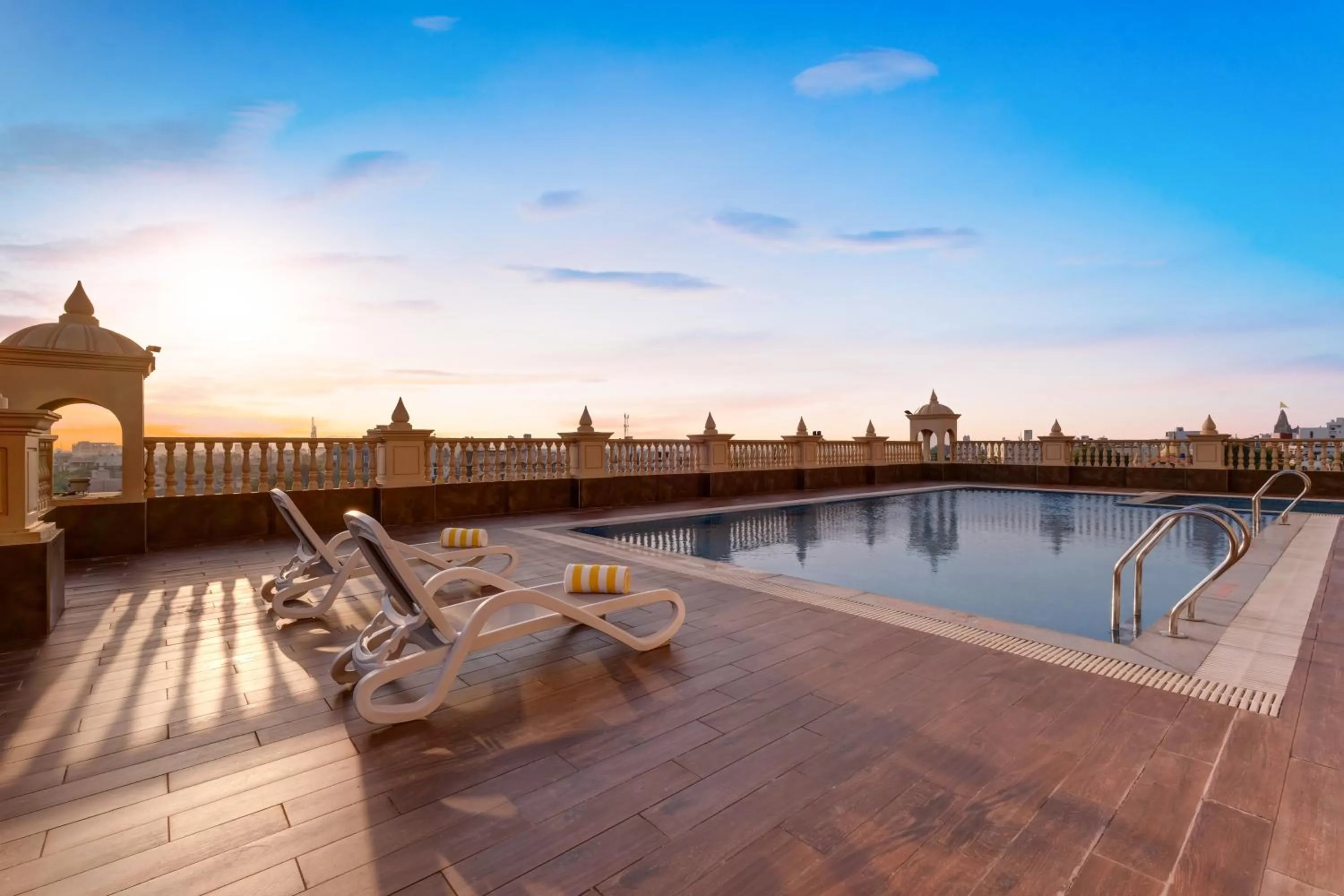 Swimming pool in Lemon Tree Premier, Dwarka