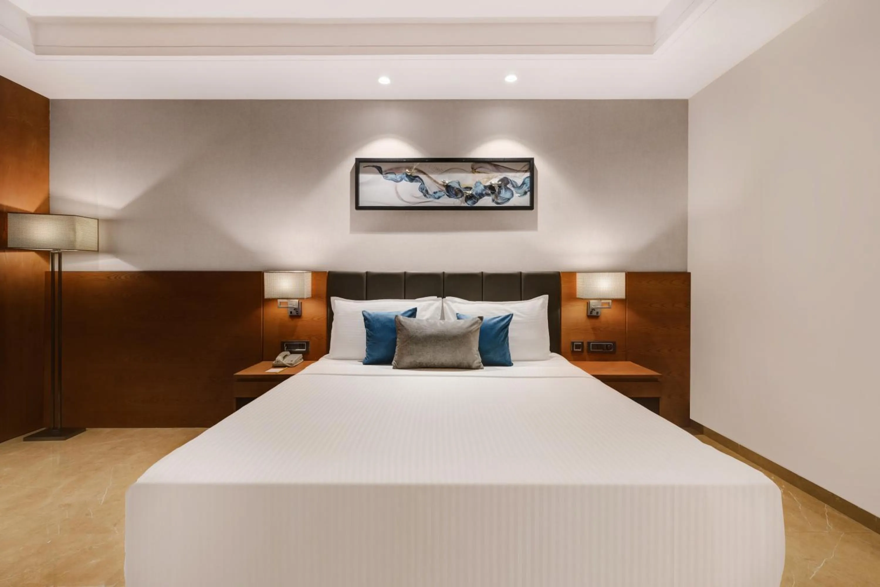 Bedroom, Bed in Lemon Tree Premier, Dwarka