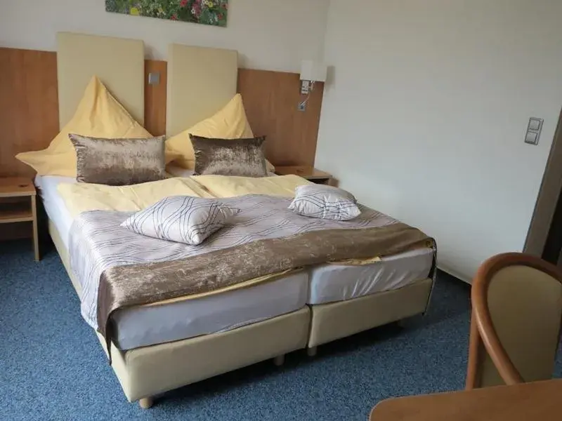 Comfort Double Room in Hotel Am Sonnenhang Comfort Double Room in Hotel Am Sonnenhang