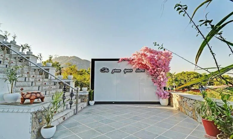 Facade/entrance in Khakhri Haveli - A Legacy of Mewar