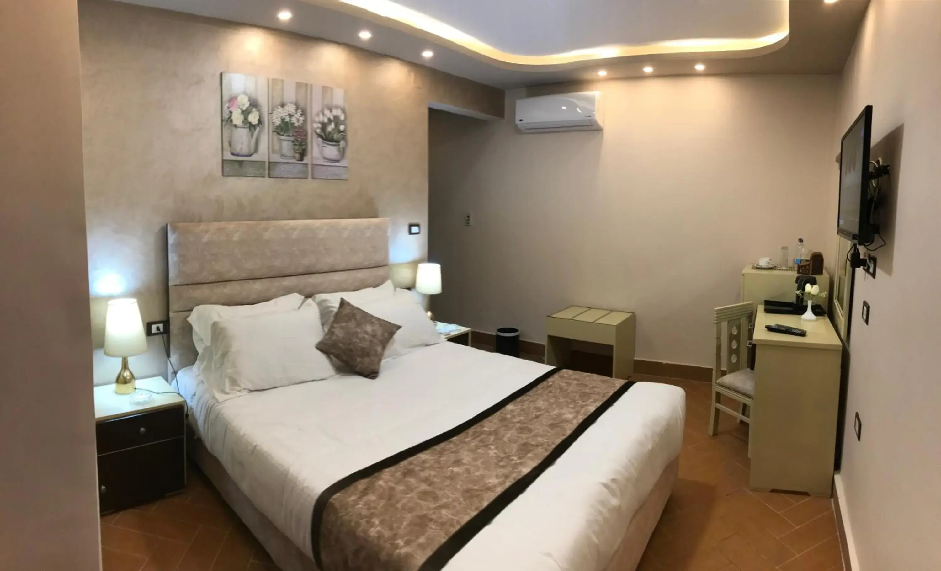 Single Room with Sea View in Jewel Port Said Hotel Single Room with Sea View in Jewel Port Said Hotel