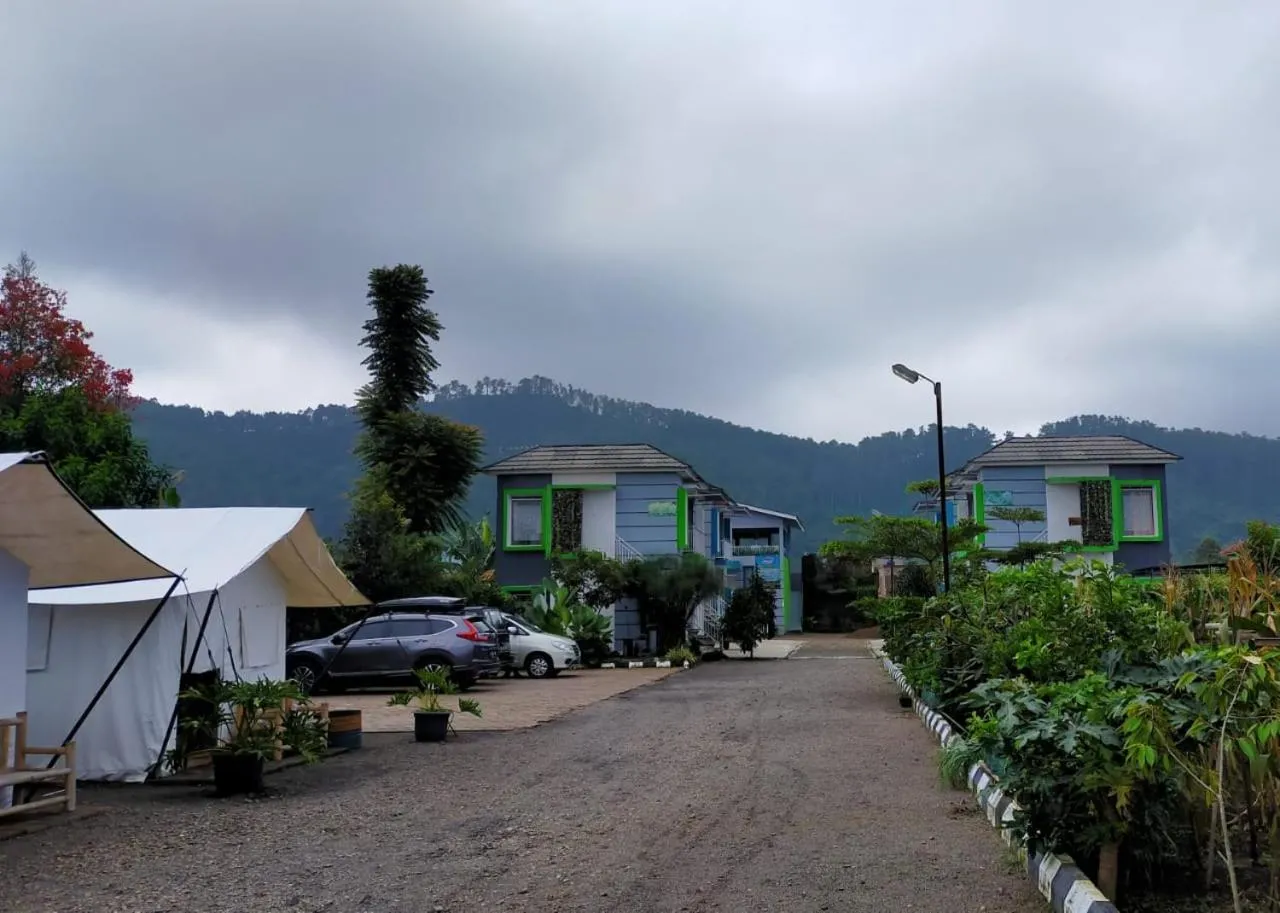 Garden view in Maulana Hills Syariah Hotel