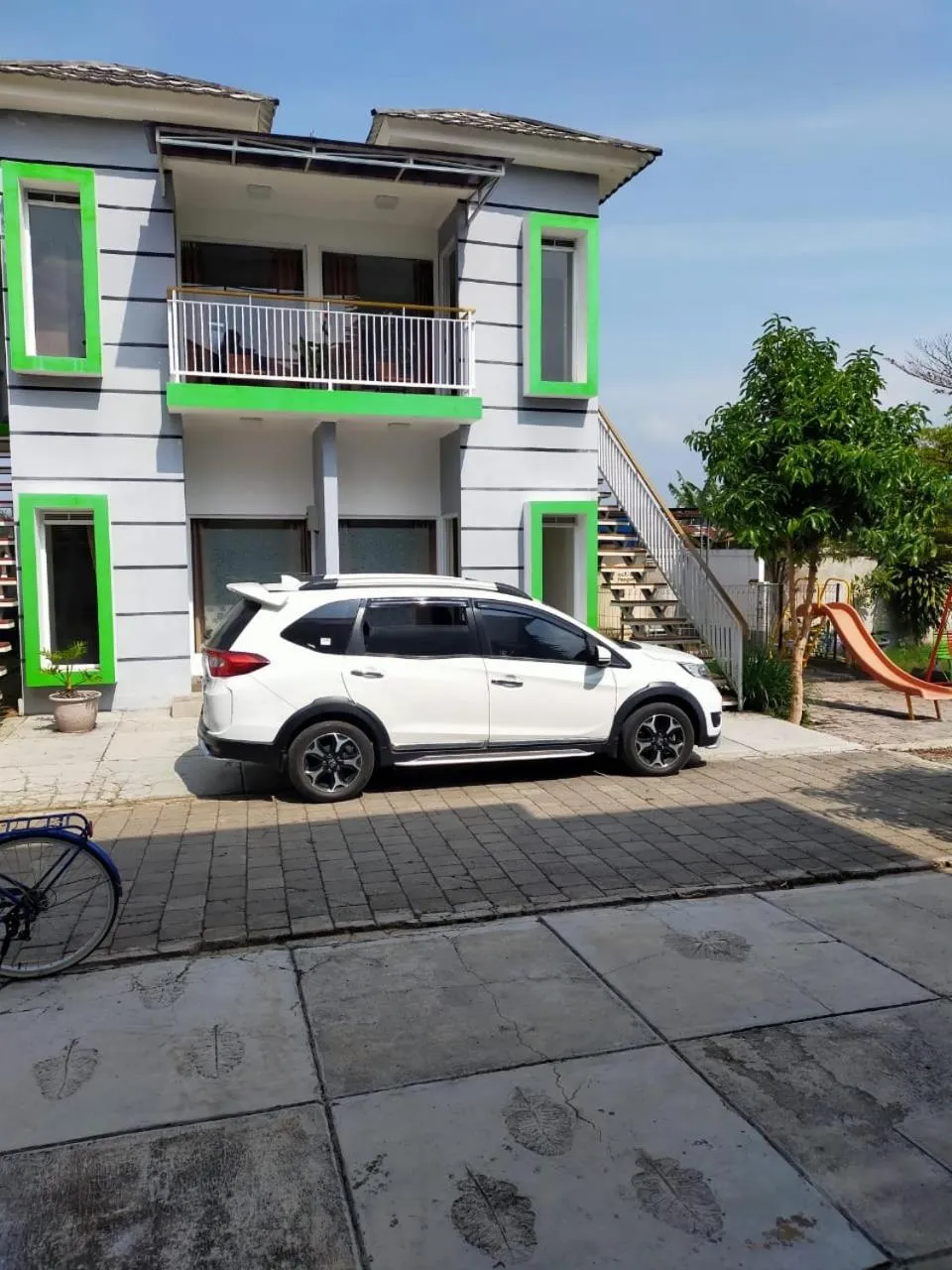 Maulana Hills Syariah Hotel