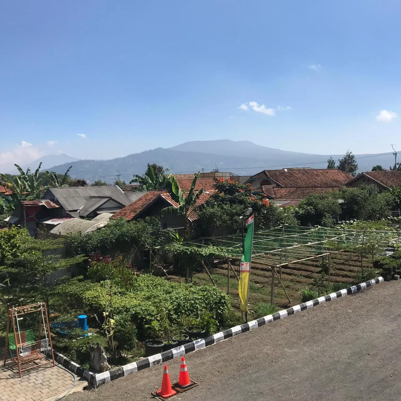 Mountain view in Maulana Hills Syariah Hotel