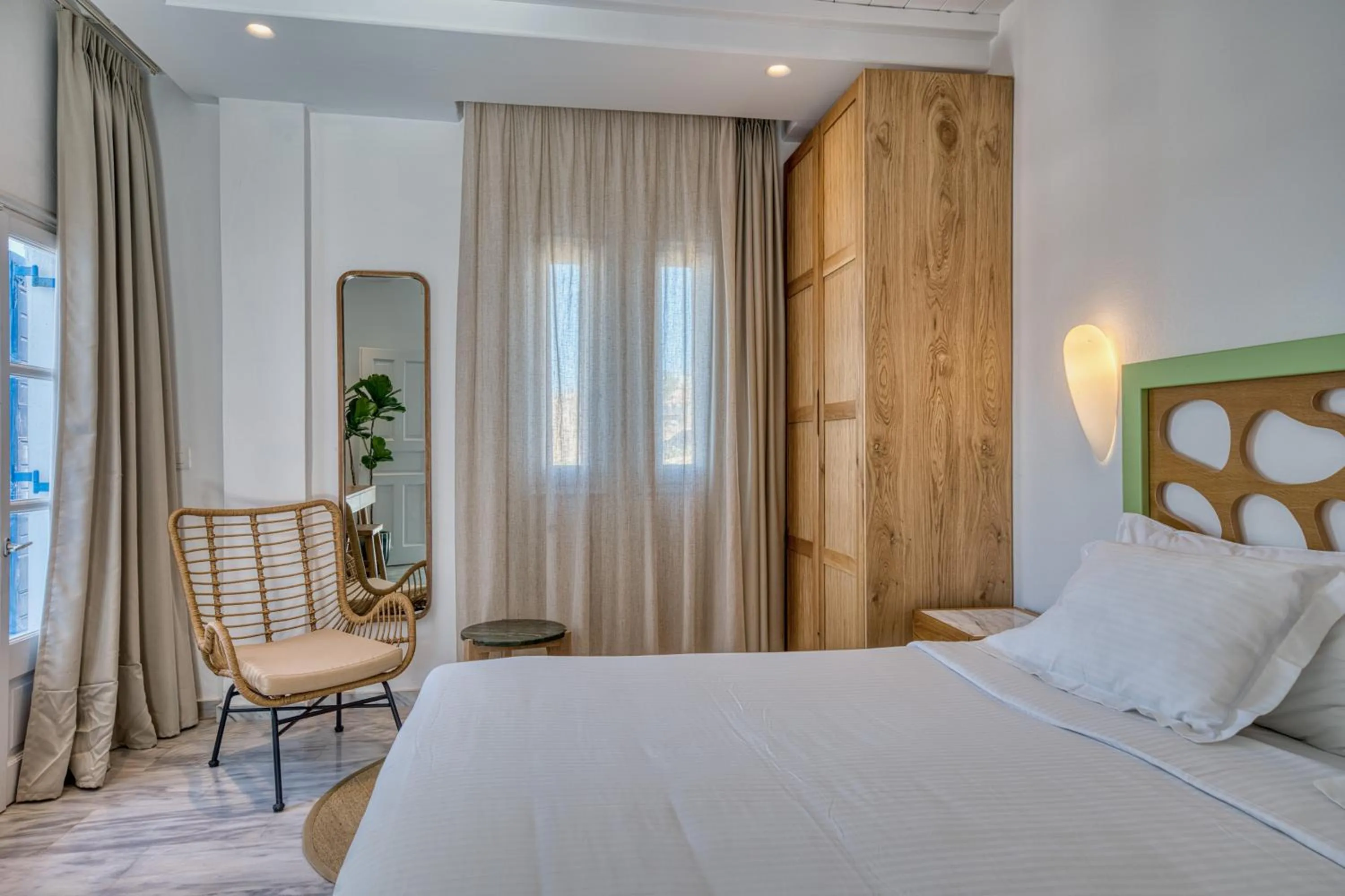 Bedroom, Bed in San Antonio Summerland