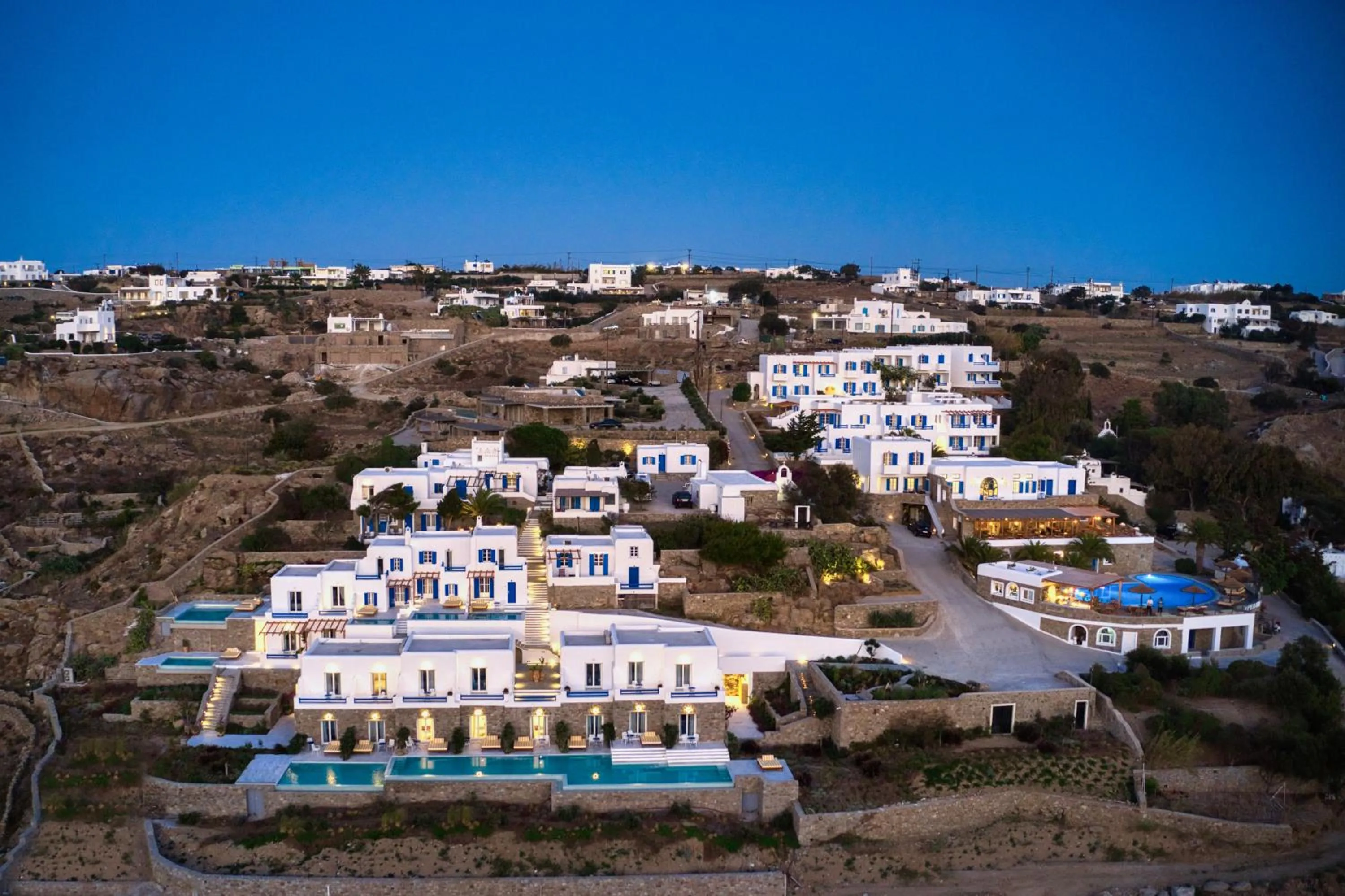 Property building in San Antonio Summerland