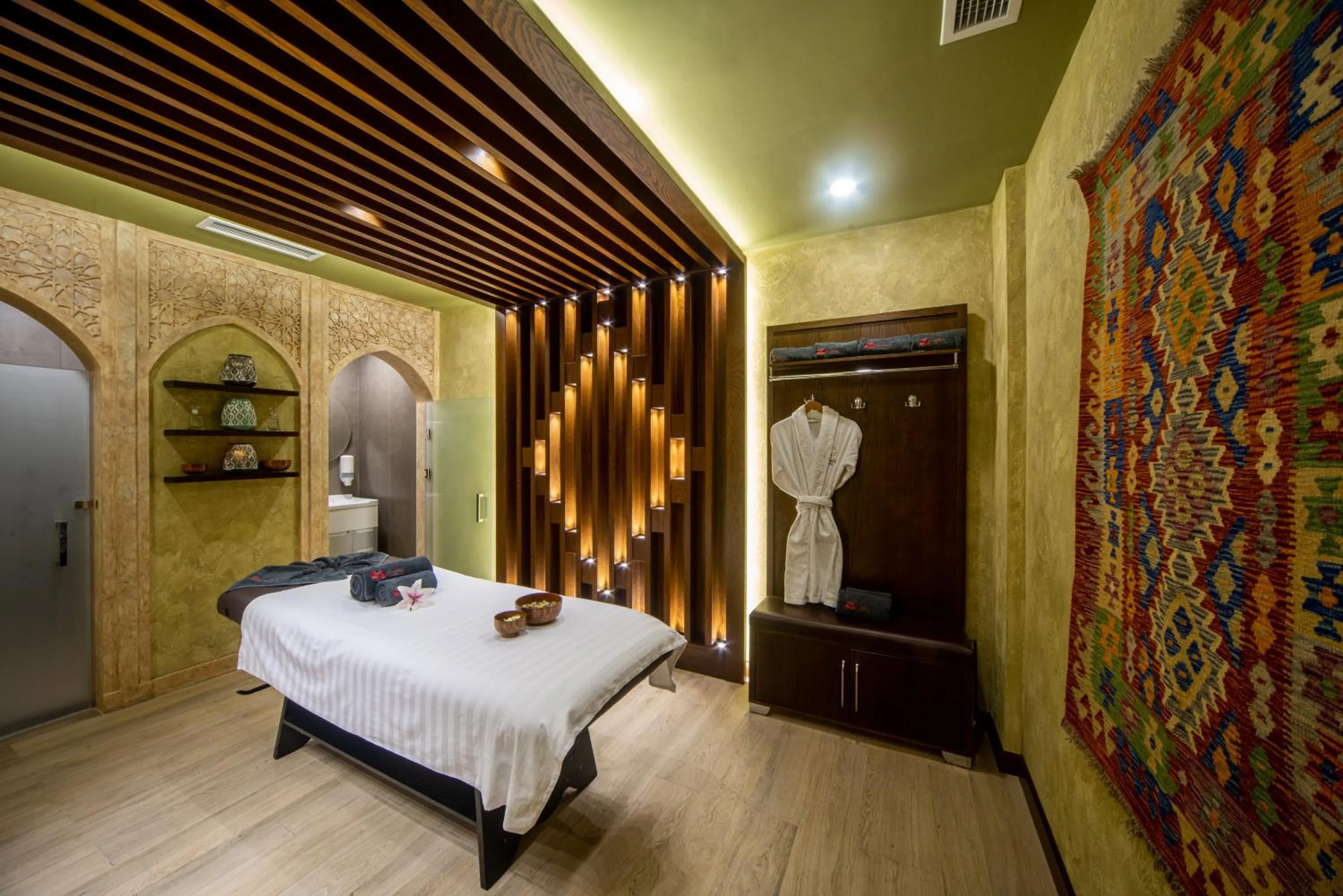 Massage in Manor Hotel