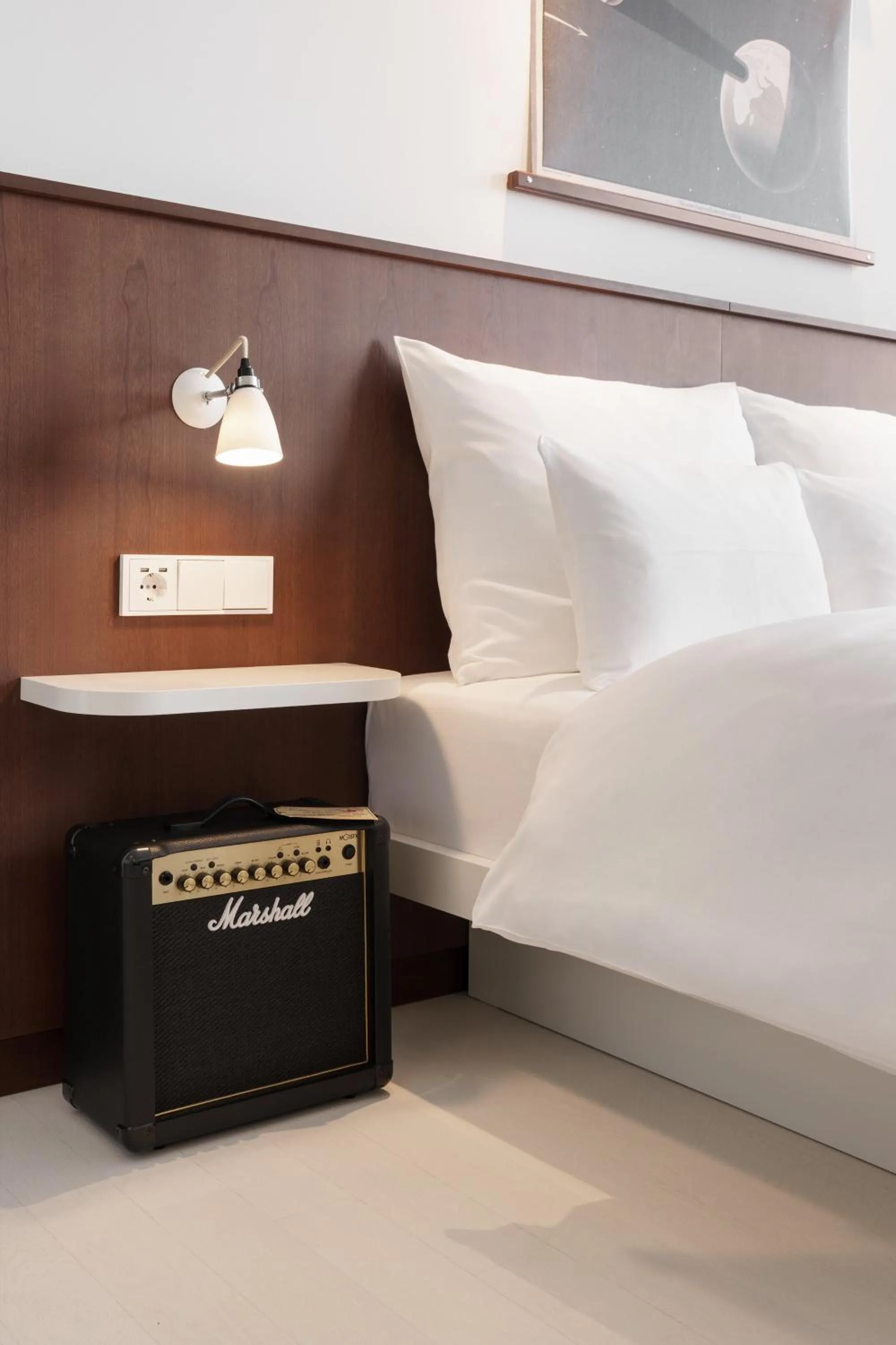 Photo of the whole room, Bed in Ruby Luna Hotel Dusseldorf