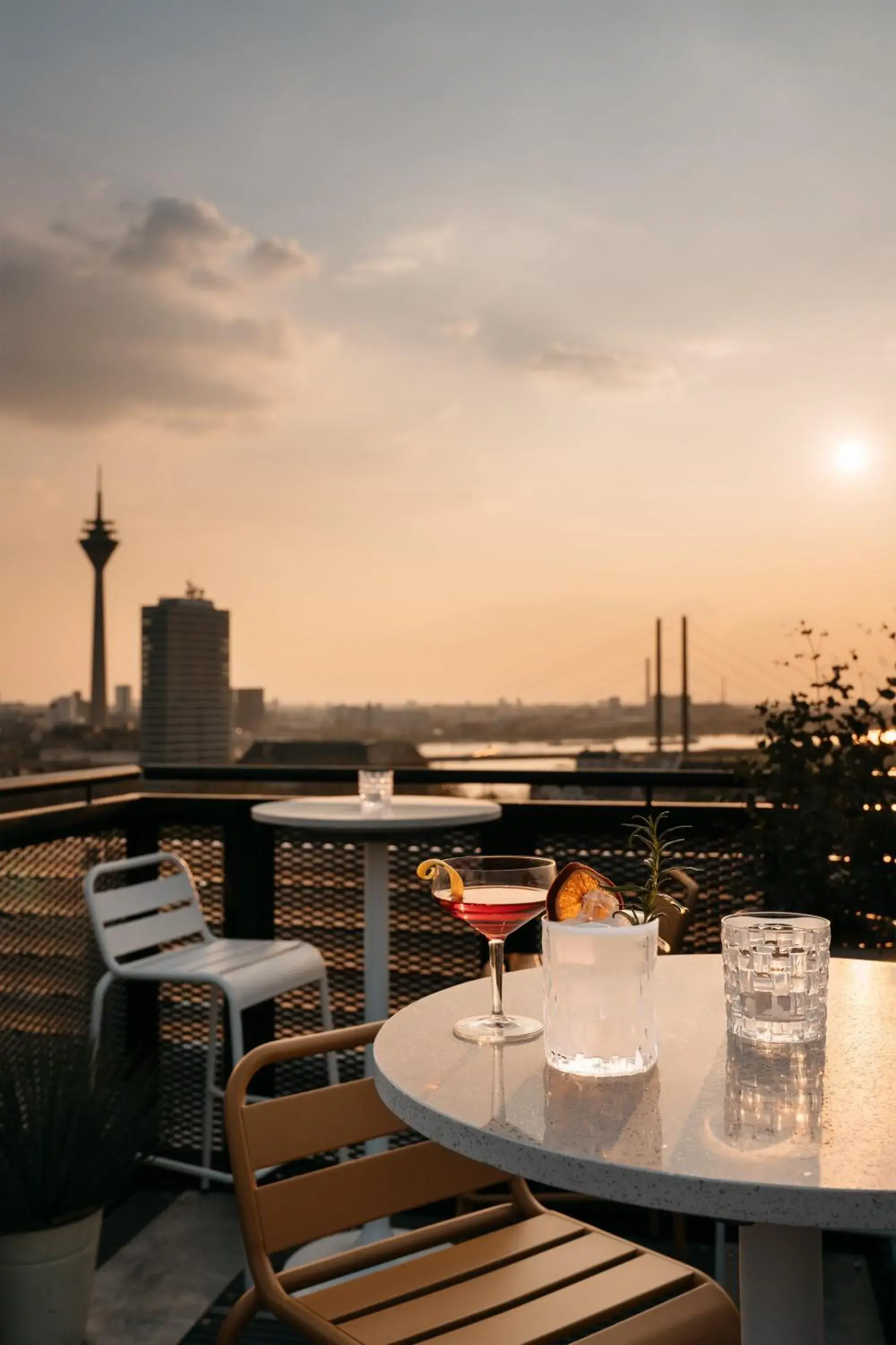Property building in Ruby Luna Hotel Dusseldorf Property building in Ruby Luna Hotel Dusseldorf