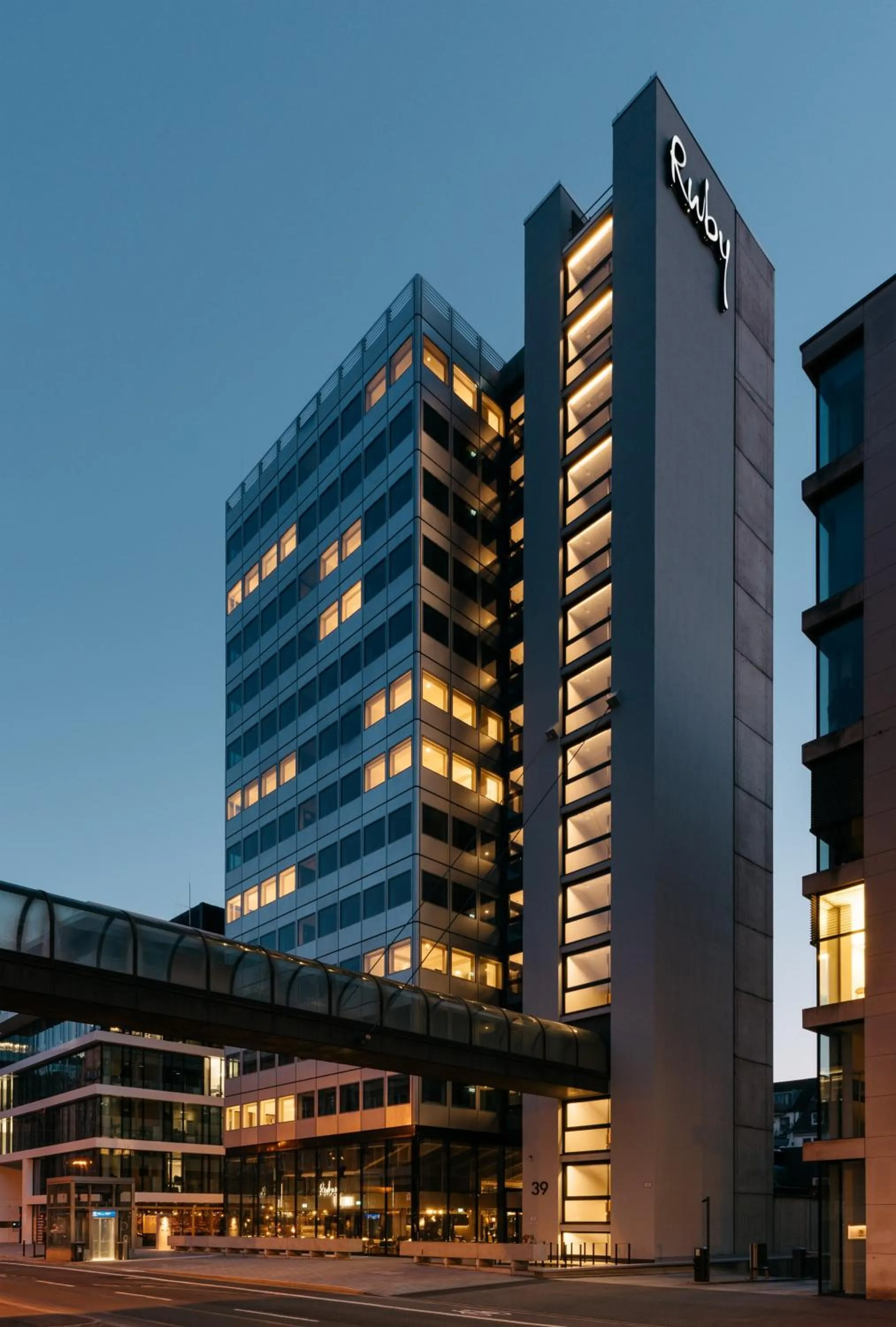 Property building in Ruby Luna Hotel Dusseldorf