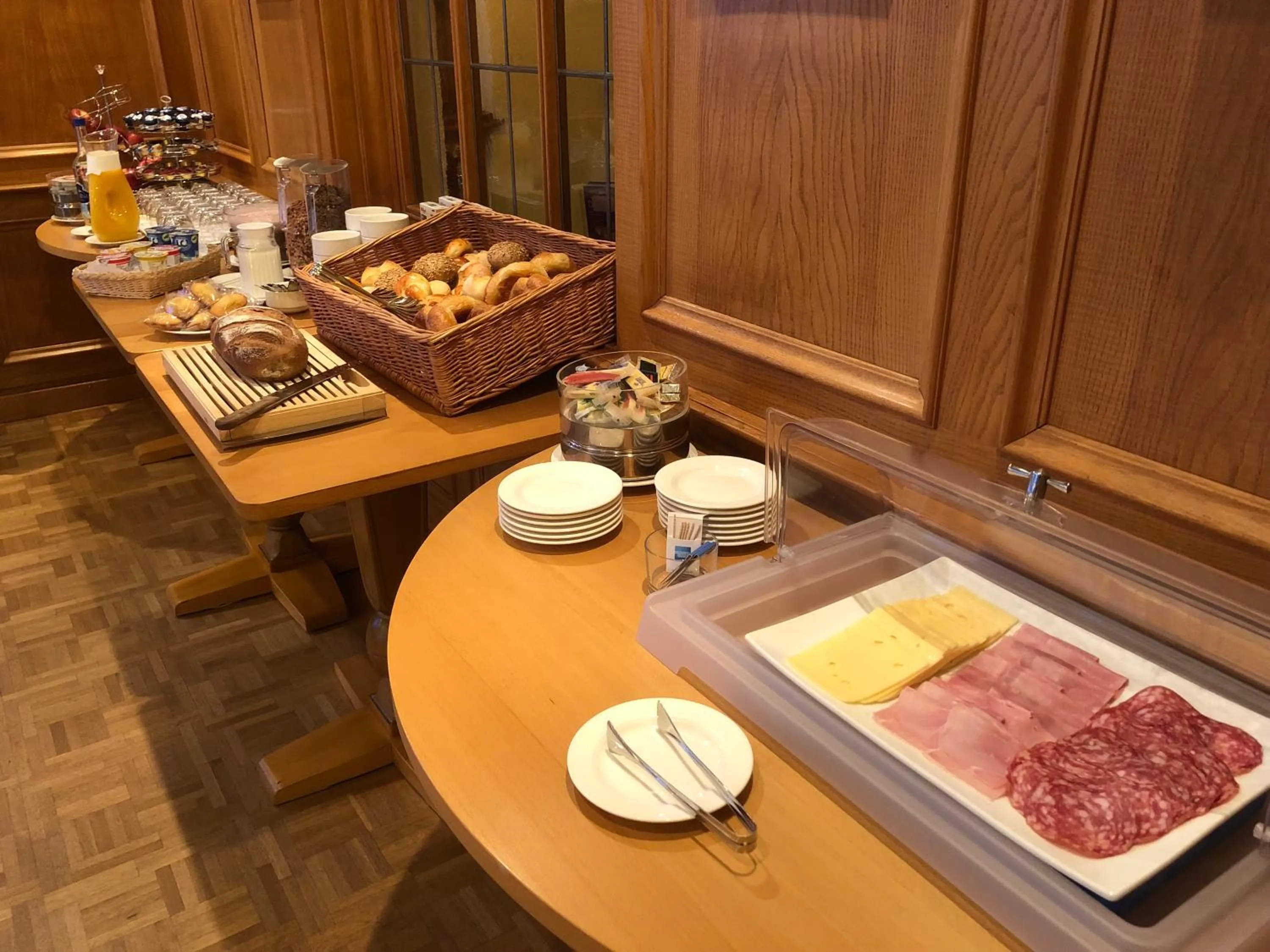 Breakfast in Fontana Garni