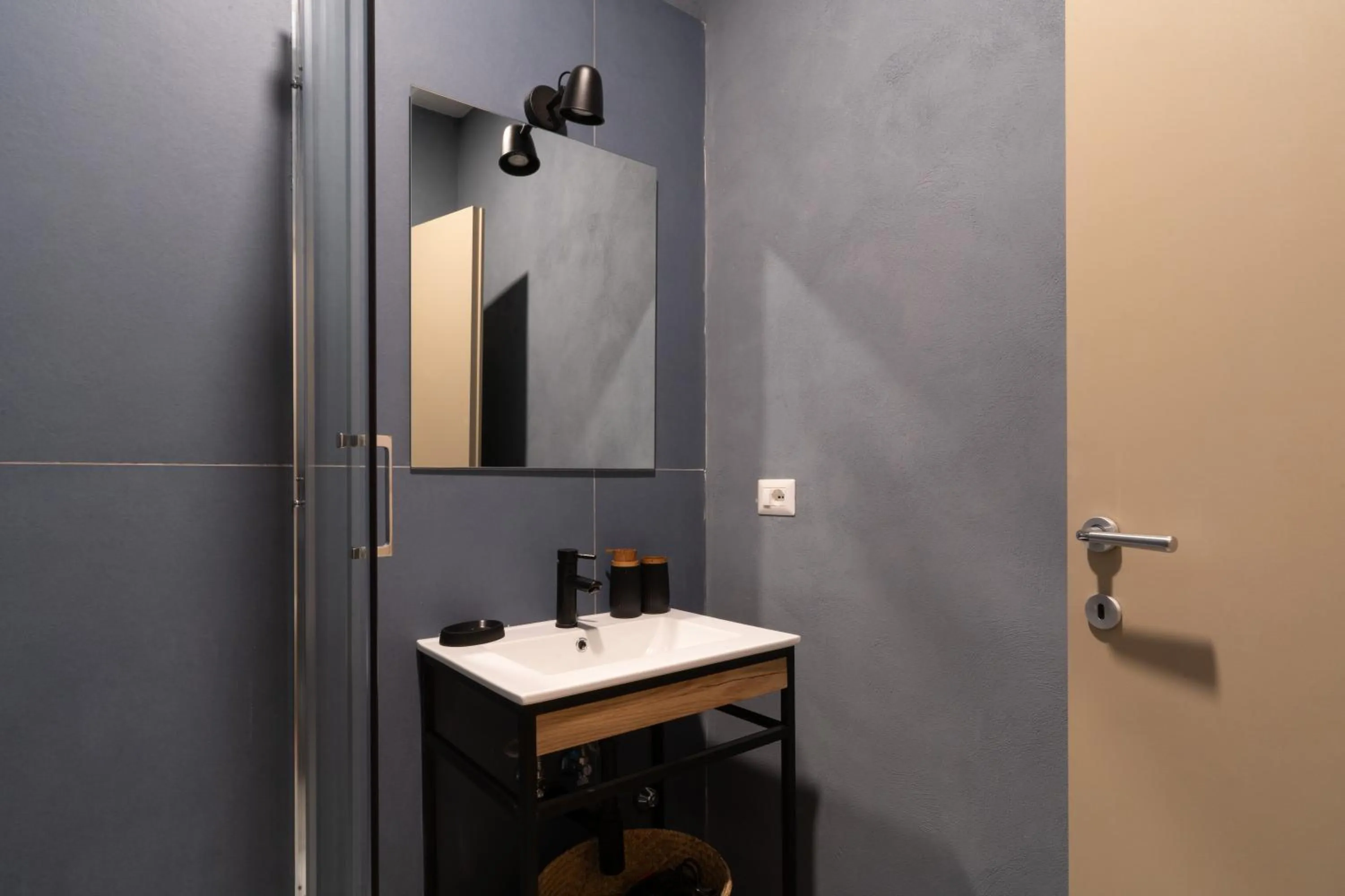 HOPESTEL Secret Garden Napoli