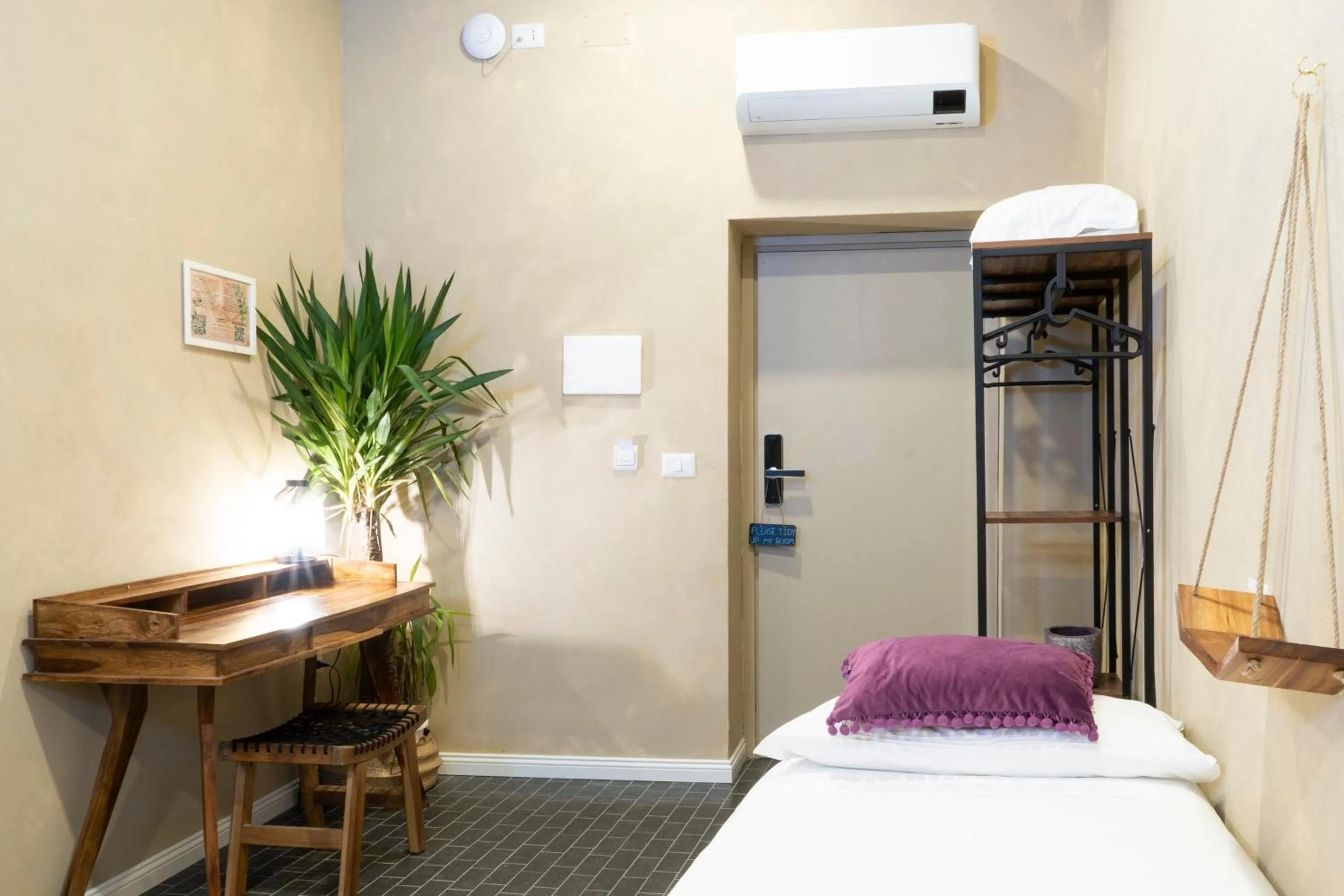 Bed in HOPESTEL Secret Garden Napoli