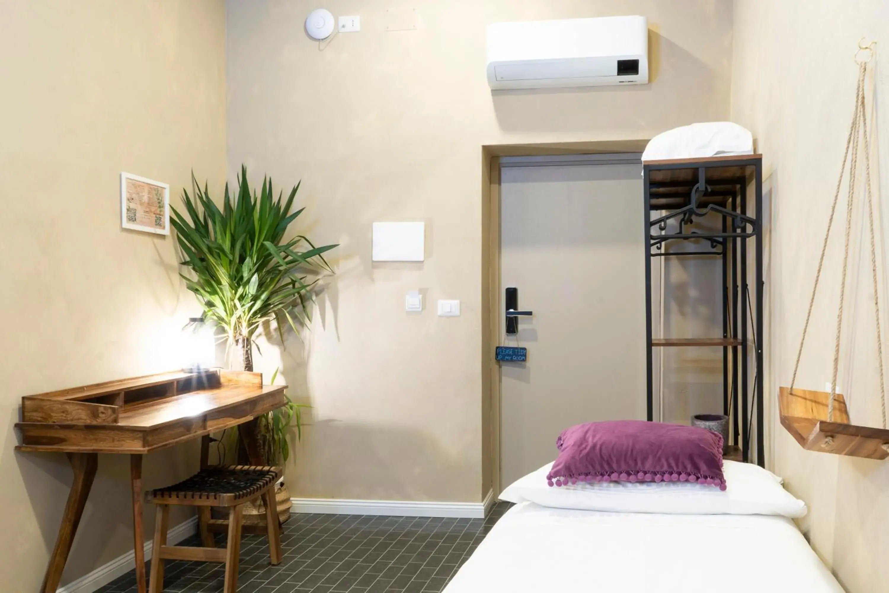 Bed in HOPESTEL Secret Garden Napoli Bed in HOPESTEL Secret Garden Napoli