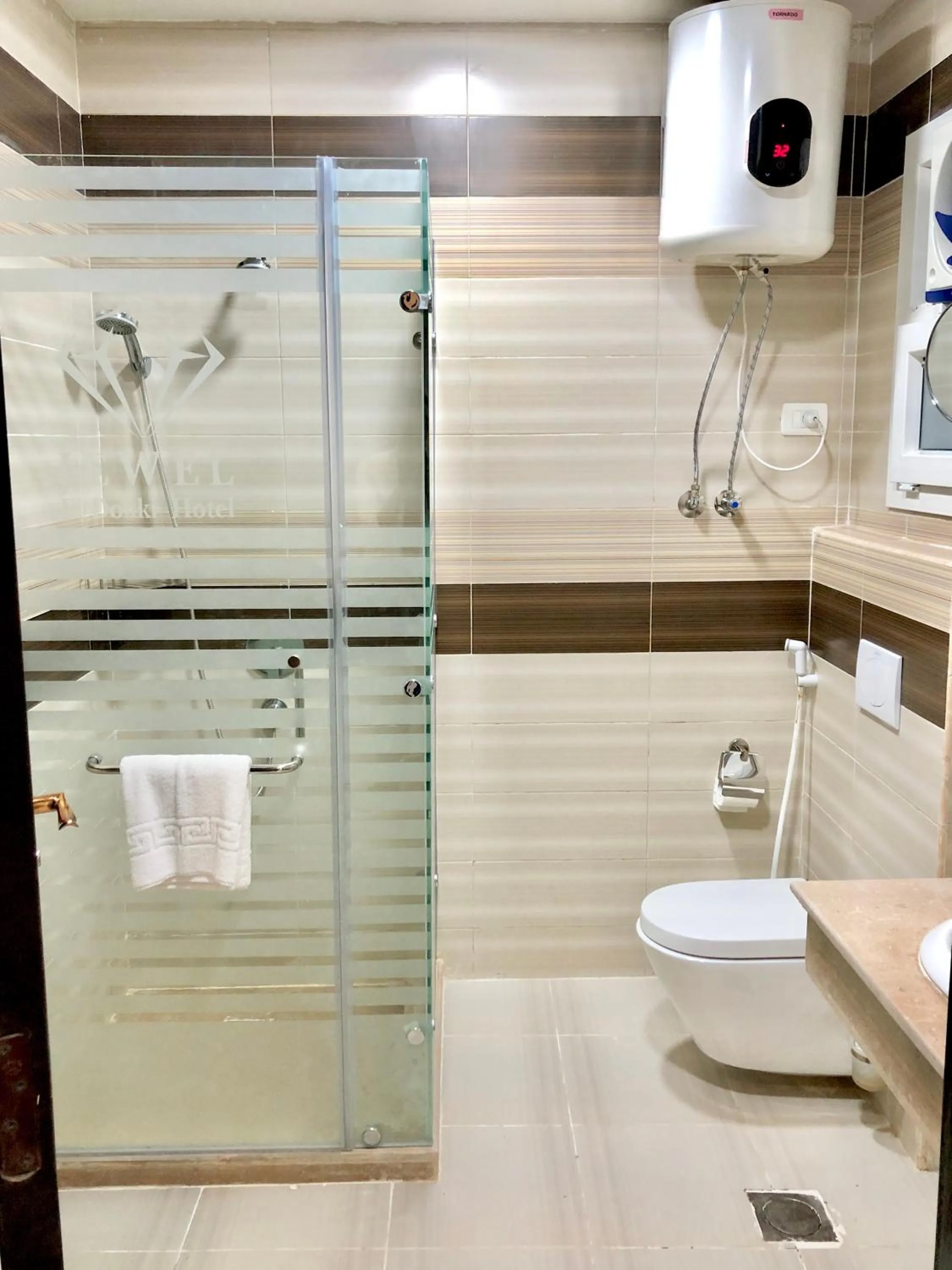 Bathroom in Jewel Dokki Hotel