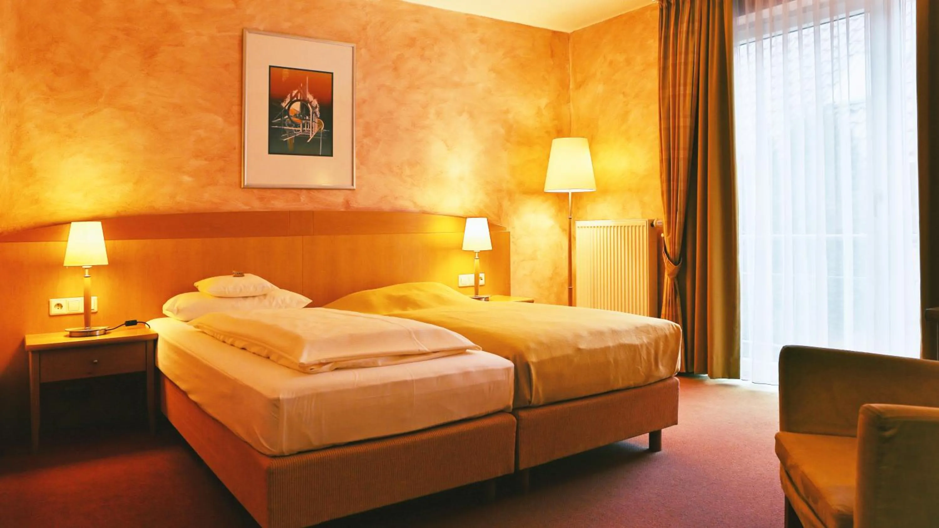 Bed in Businesshotel HEILBRONN- Biberach
