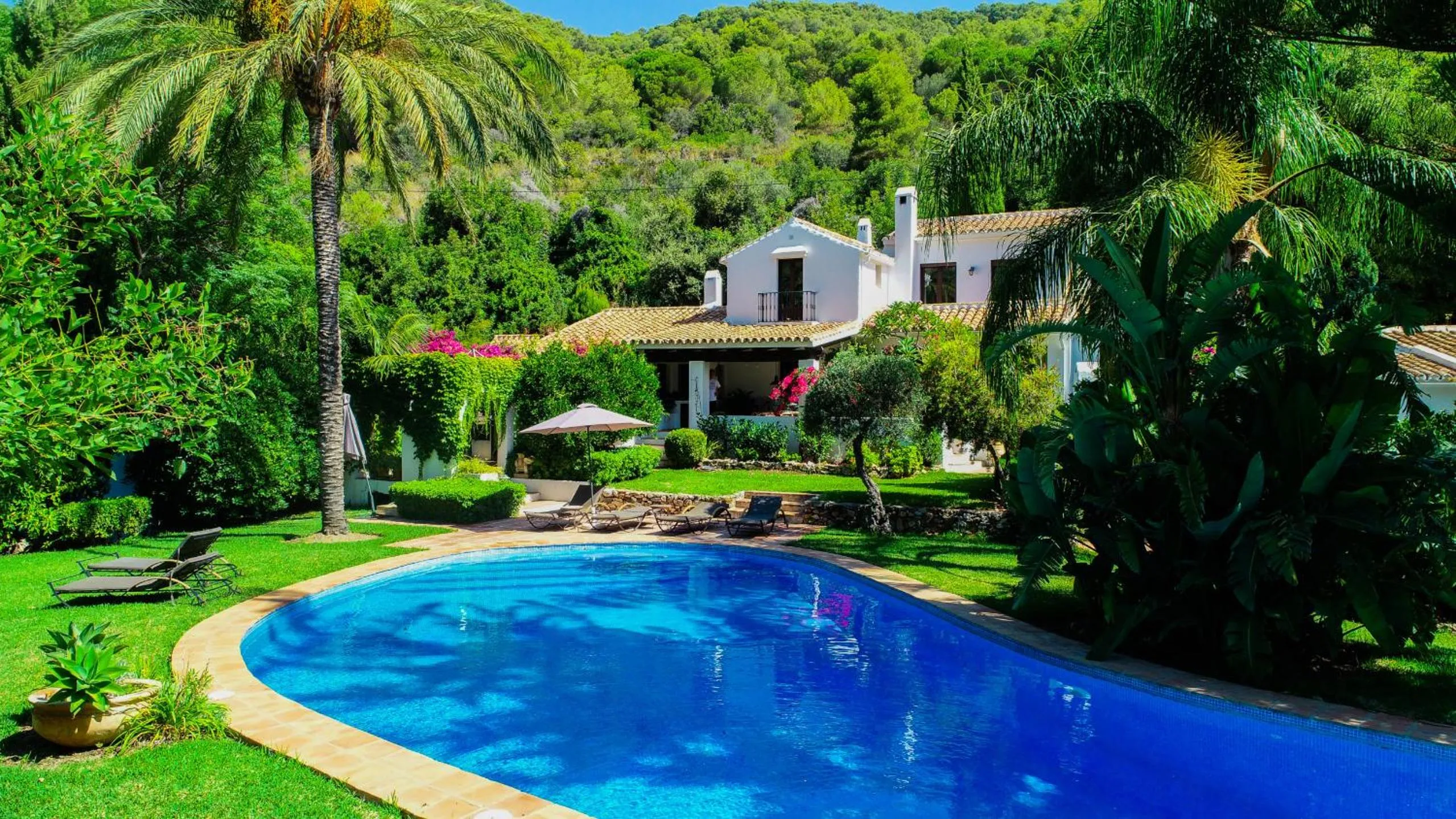 Cubo's Villa Las Lagunas de Azahar High Privacy