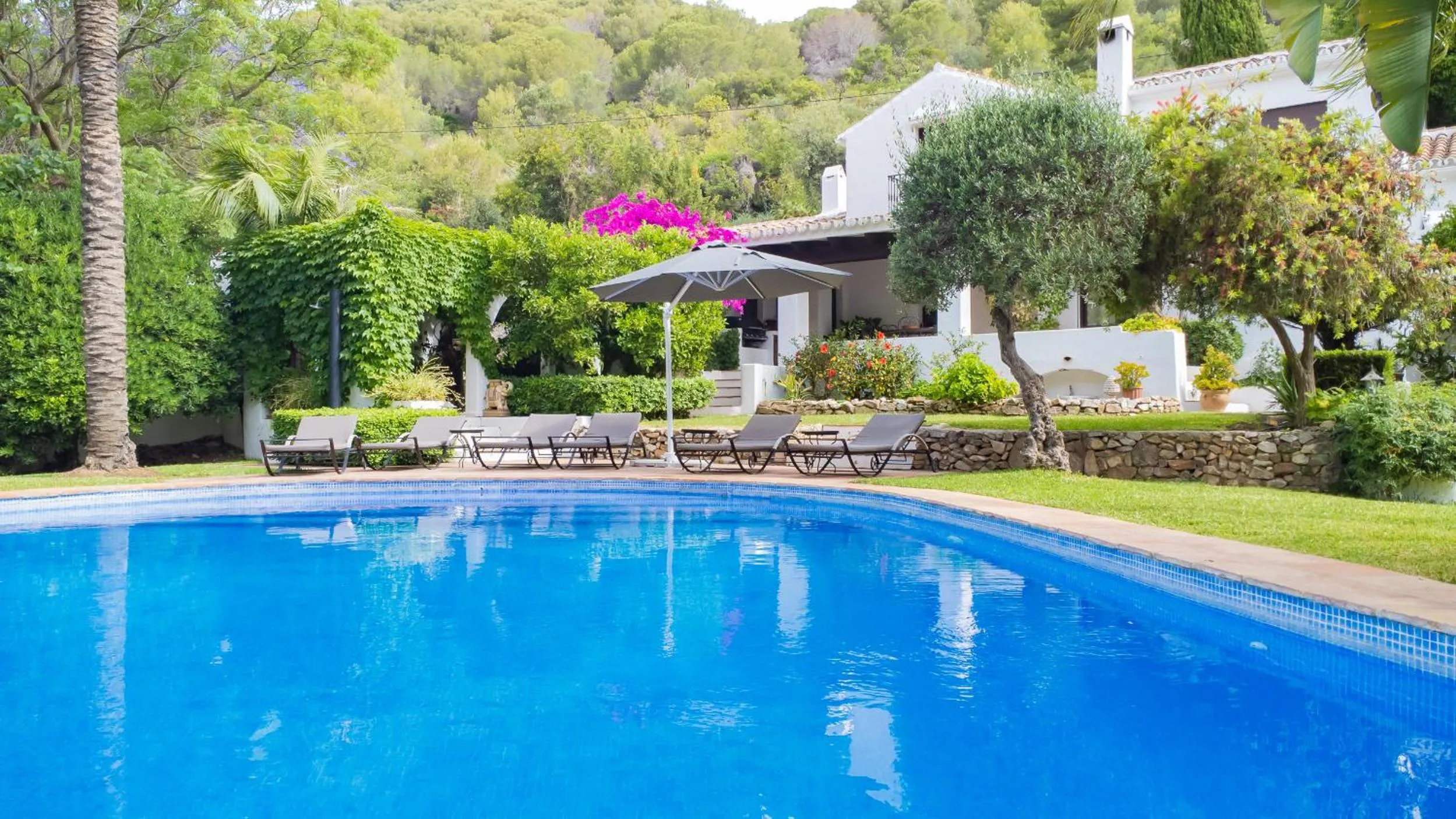 Cubo's Villa Las Lagunas de Azahar High Privacy