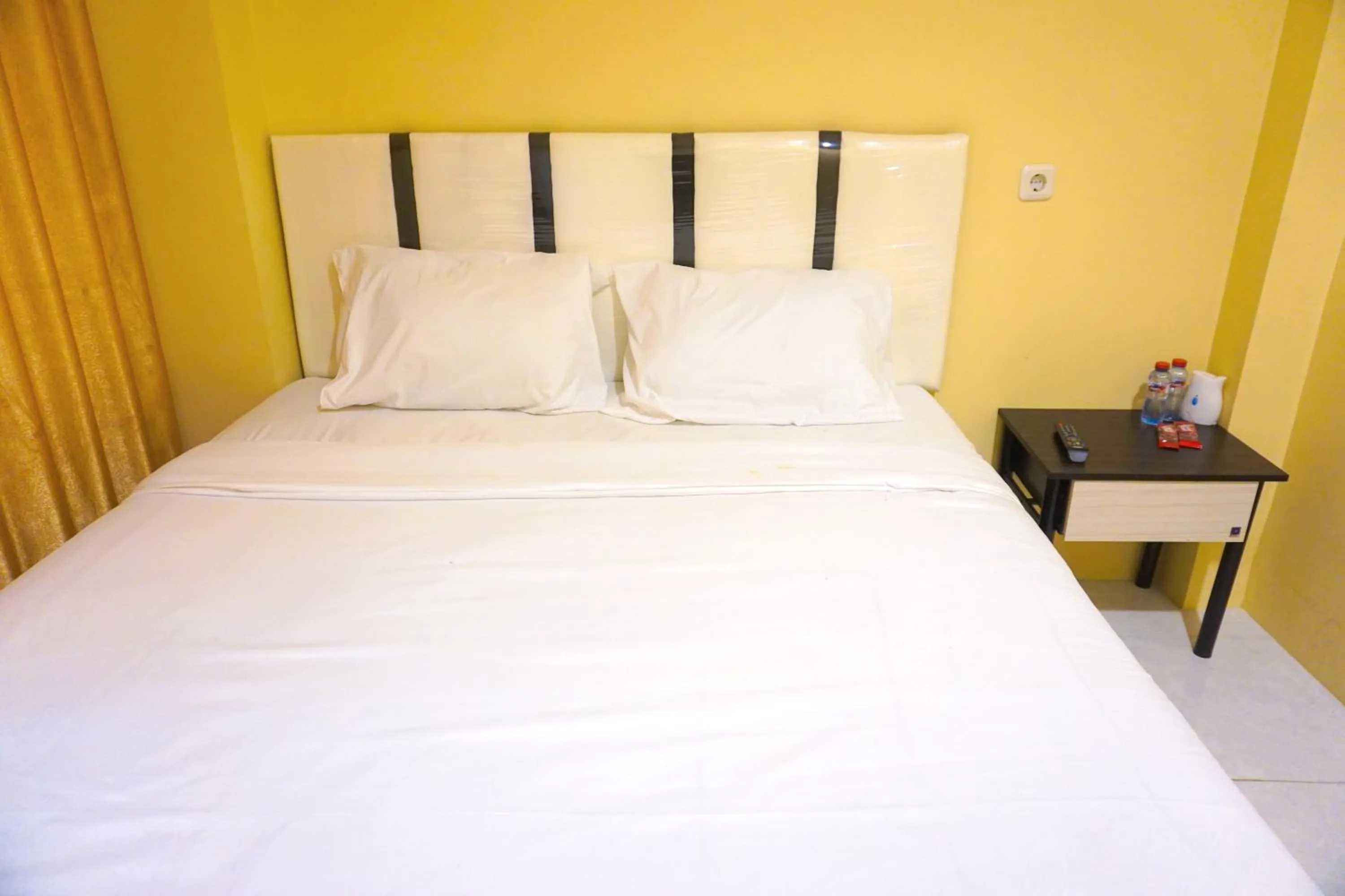 Bedroom, Bed in City Residence Kutai 32