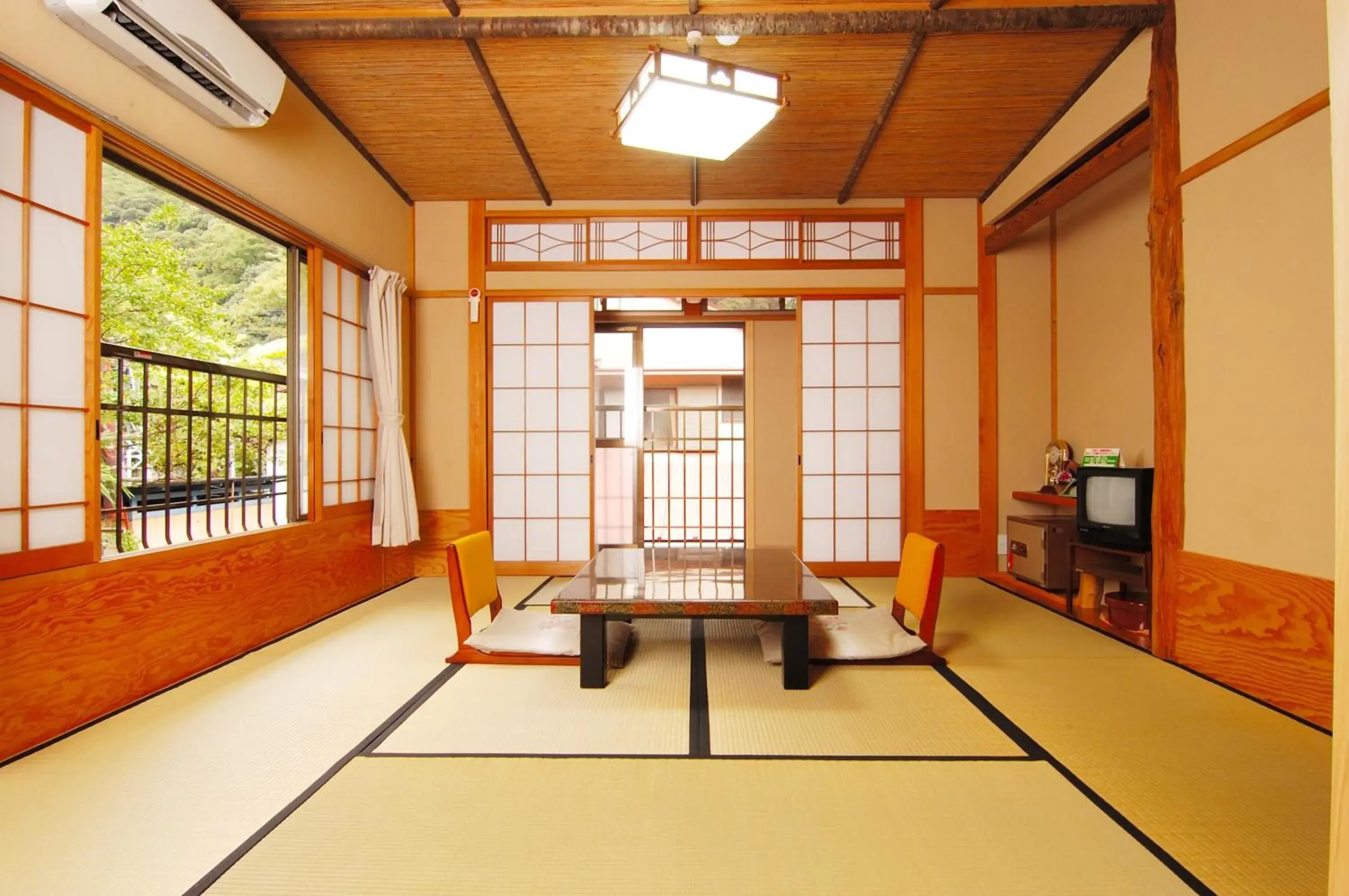 Standard Japanese-Style Room with Shared Bathroom in Sansou Nagisa Standard Japanese-Style Room with Shared Bathroom in Sansou Nagisa