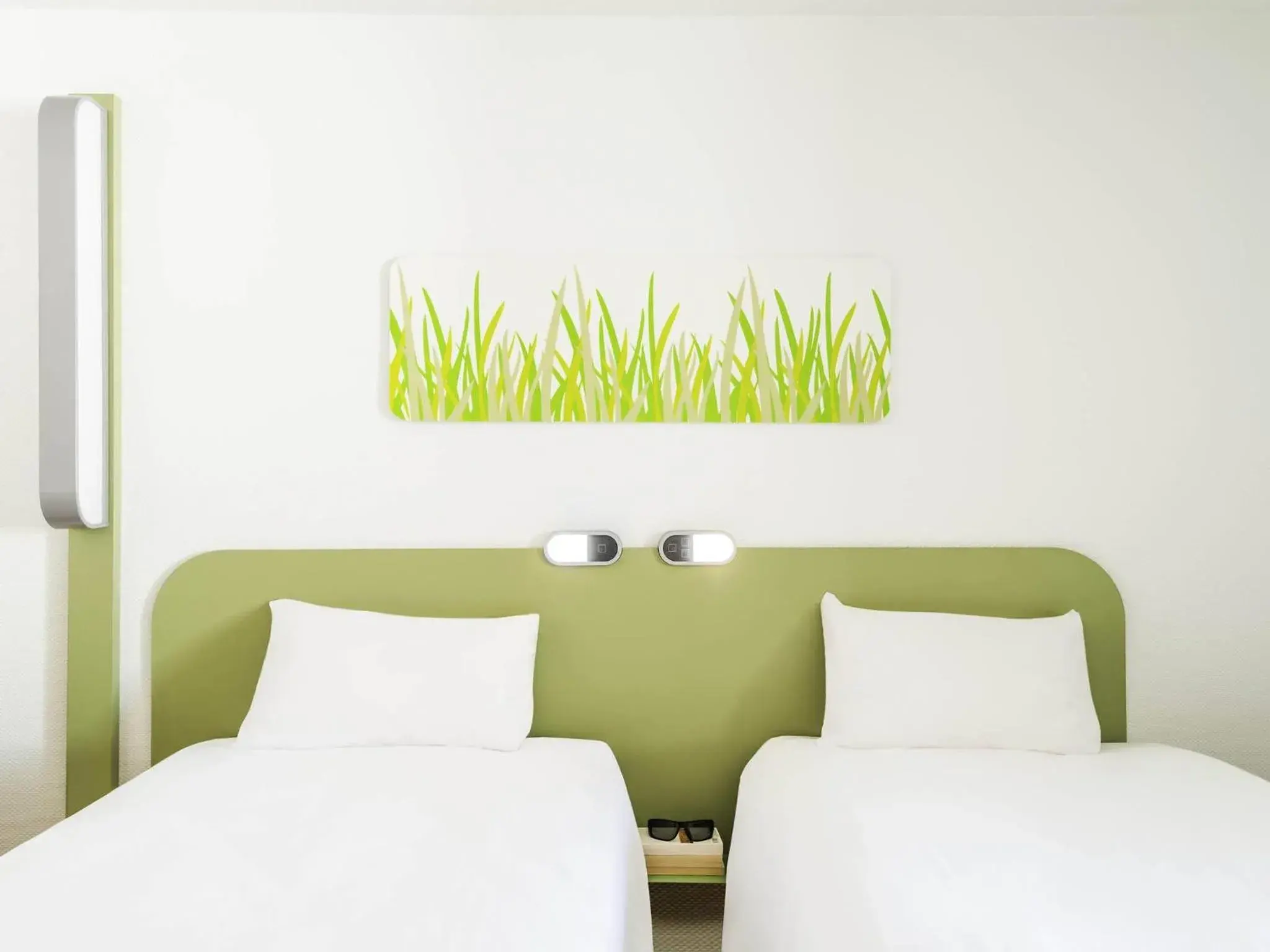 Property building, Bed in ibis budget Montauban Les Chaumes Property building, Bed in ibis budget Montauban Les Chaumes