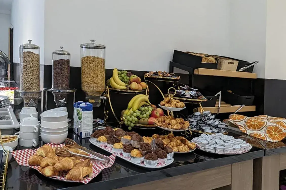 Breakfast in Triple G Hotels Breakfast in Triple G Hotels