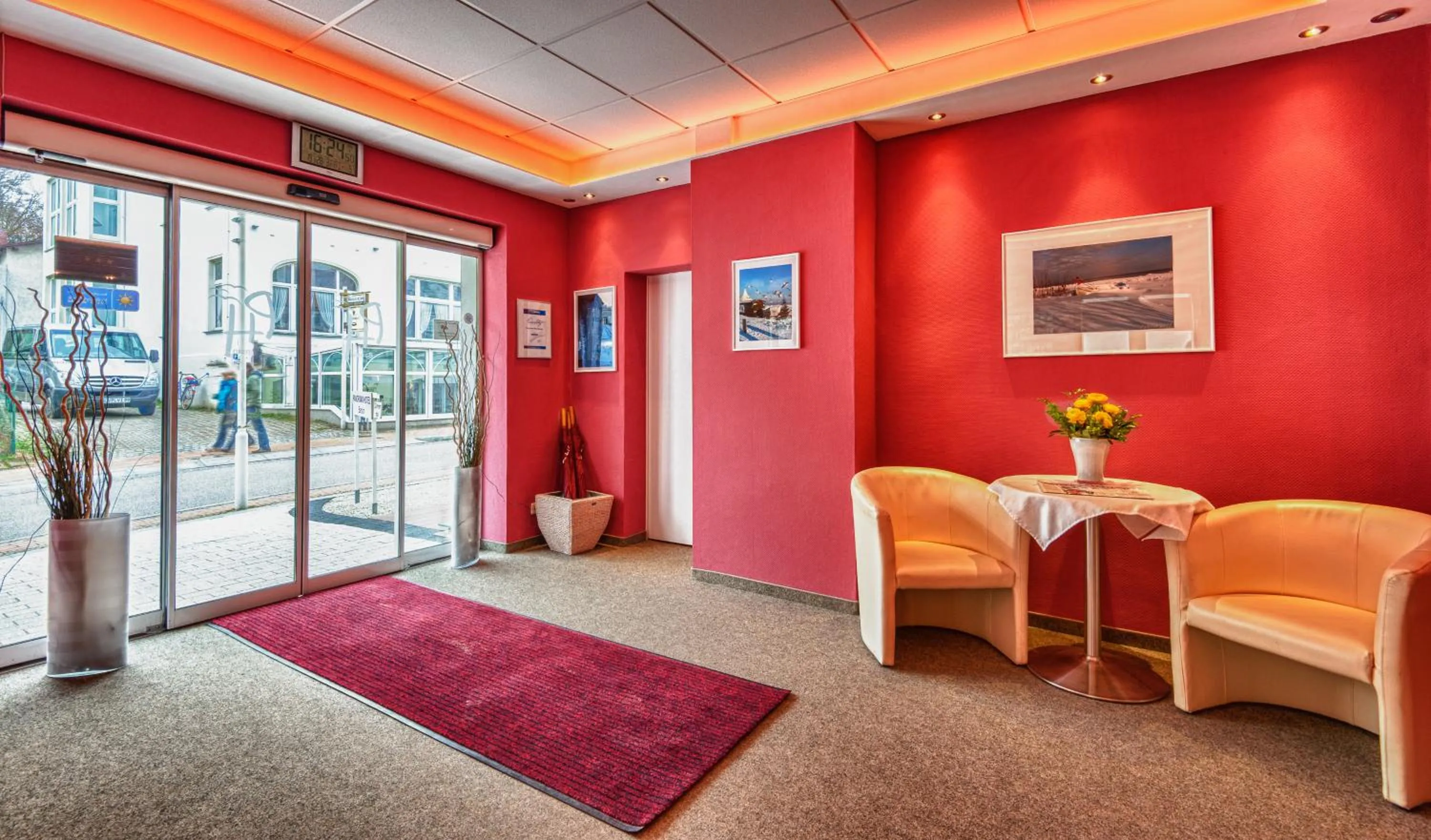 Lounge or bar in Panorama Hotel Bansin