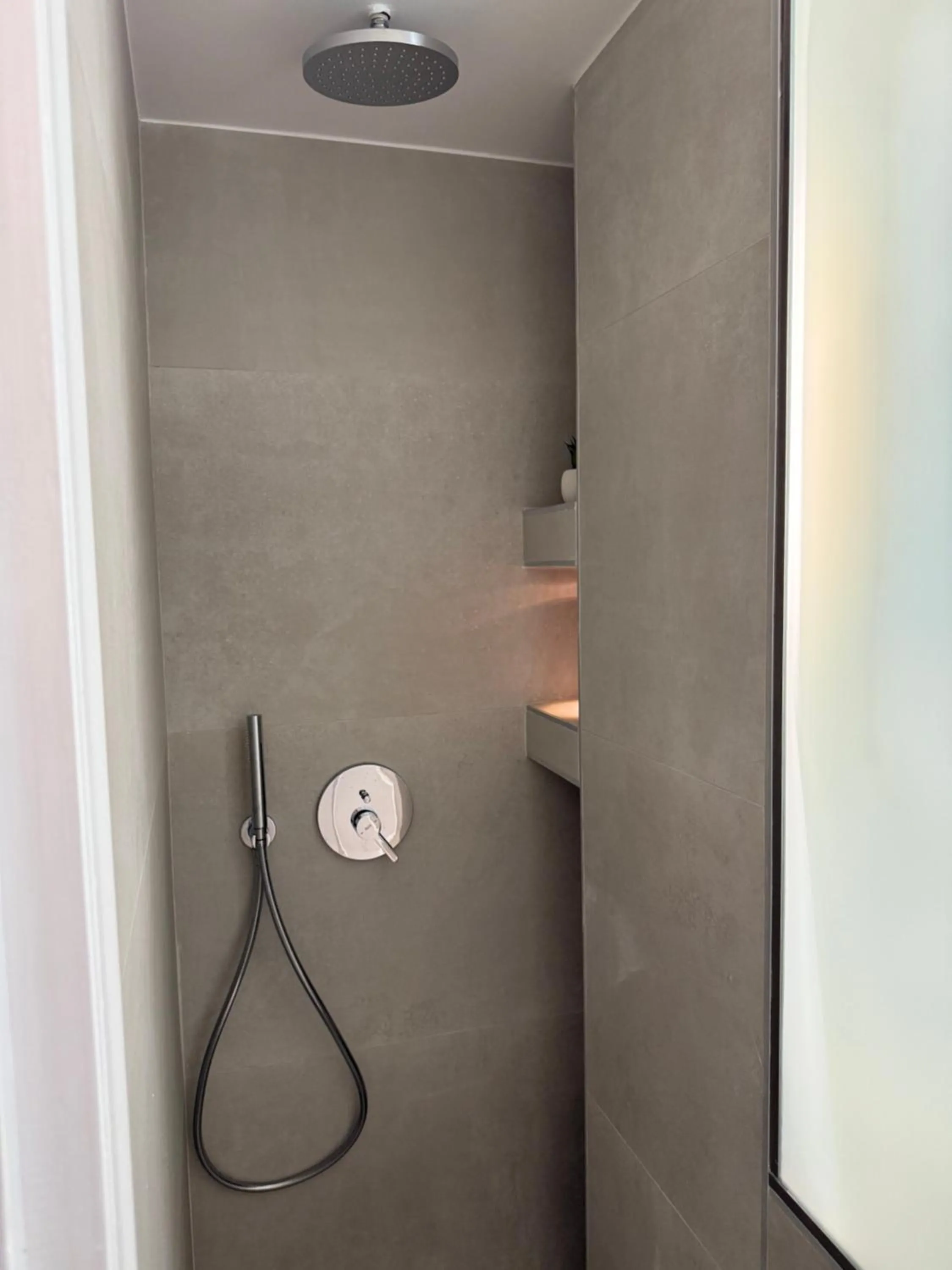 Shower in Seaside by Manos