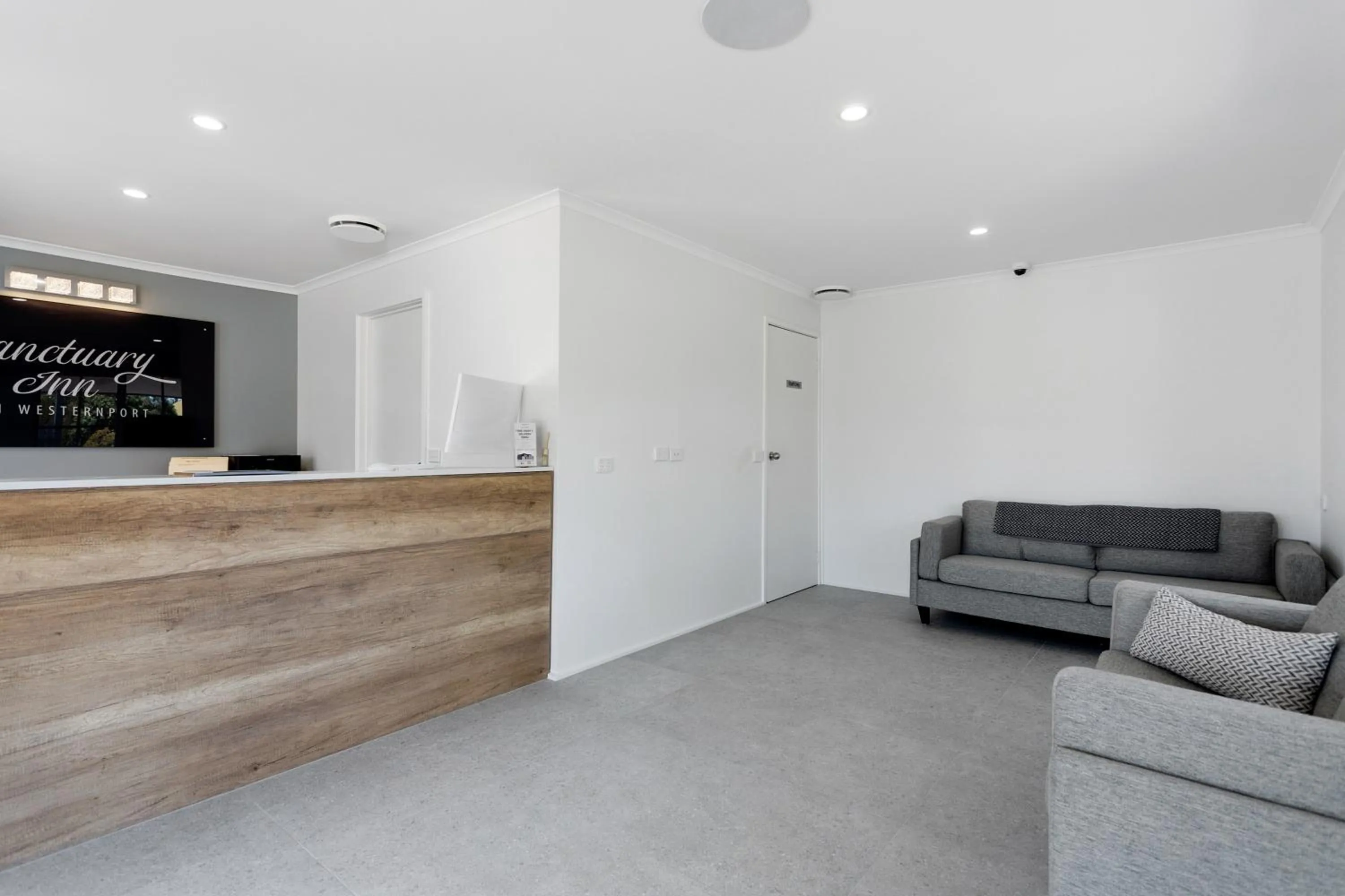 Lobby or reception in Sanctuary Inn on Westernport