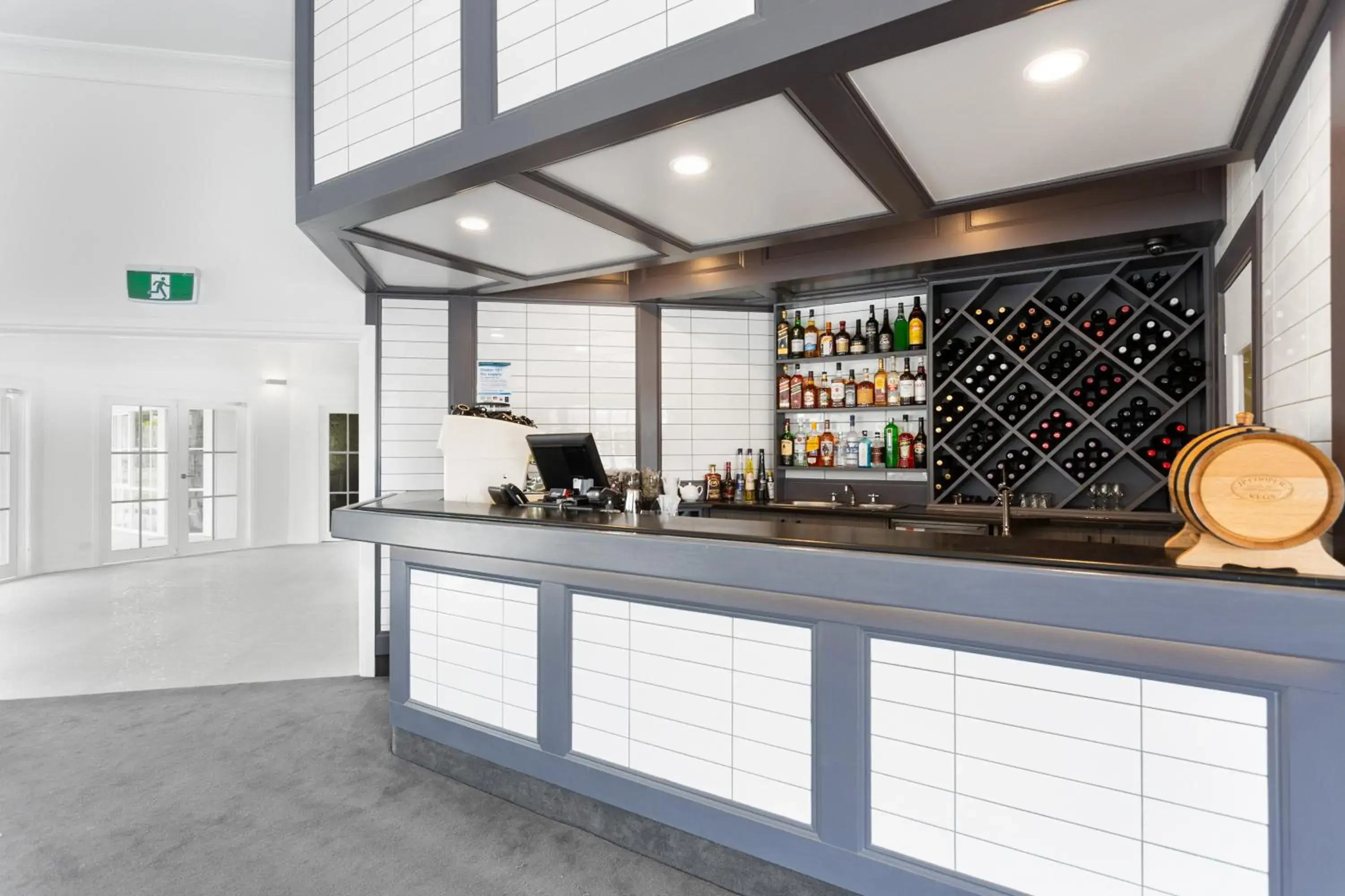 Restaurant/places to eat in Sanctuary Inn on Westernport Restaurant/places to eat in Sanctuary Inn on Westernport