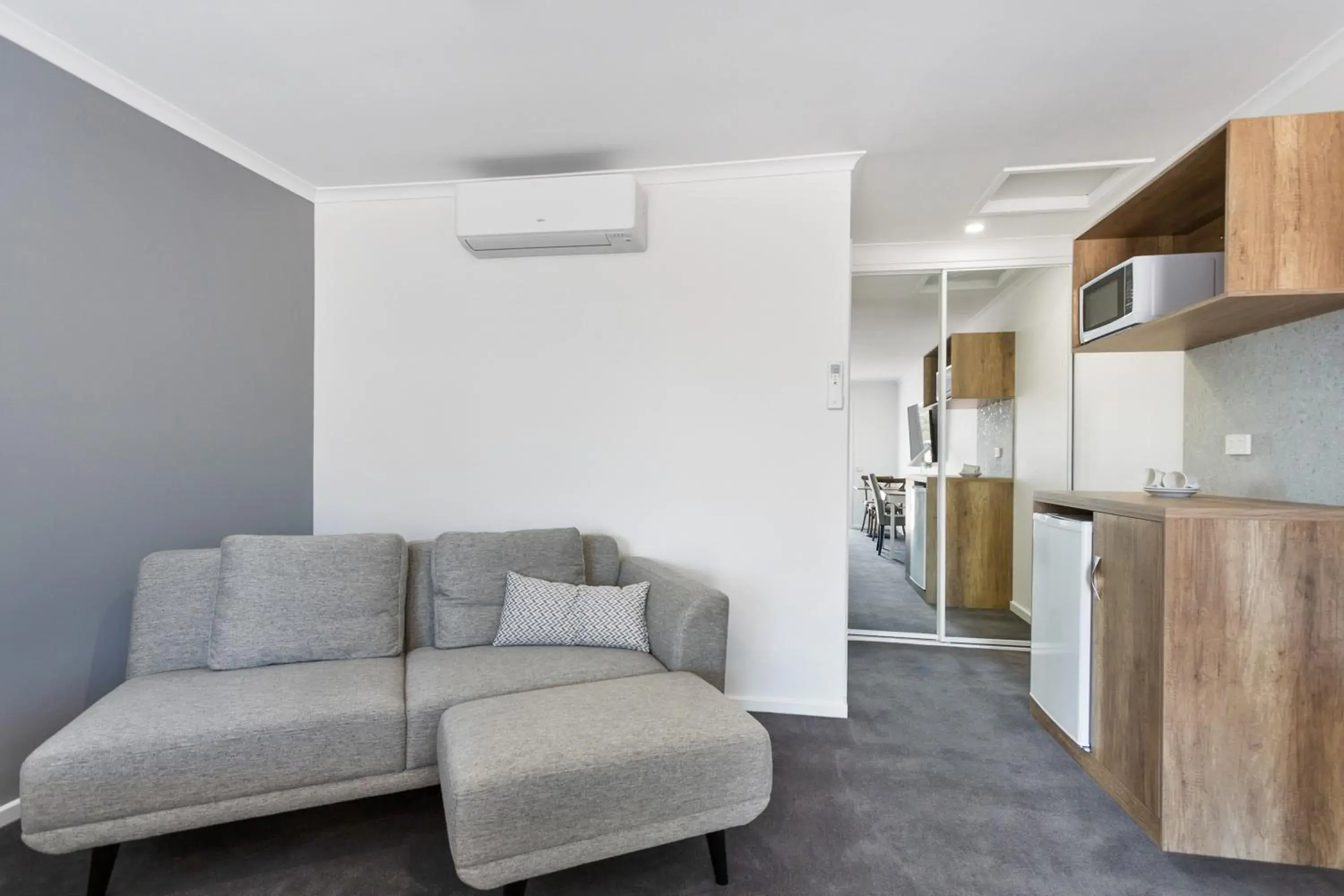 Superior King Room in Sanctuary Inn on Westernport Superior King Room in Sanctuary Inn on Westernport