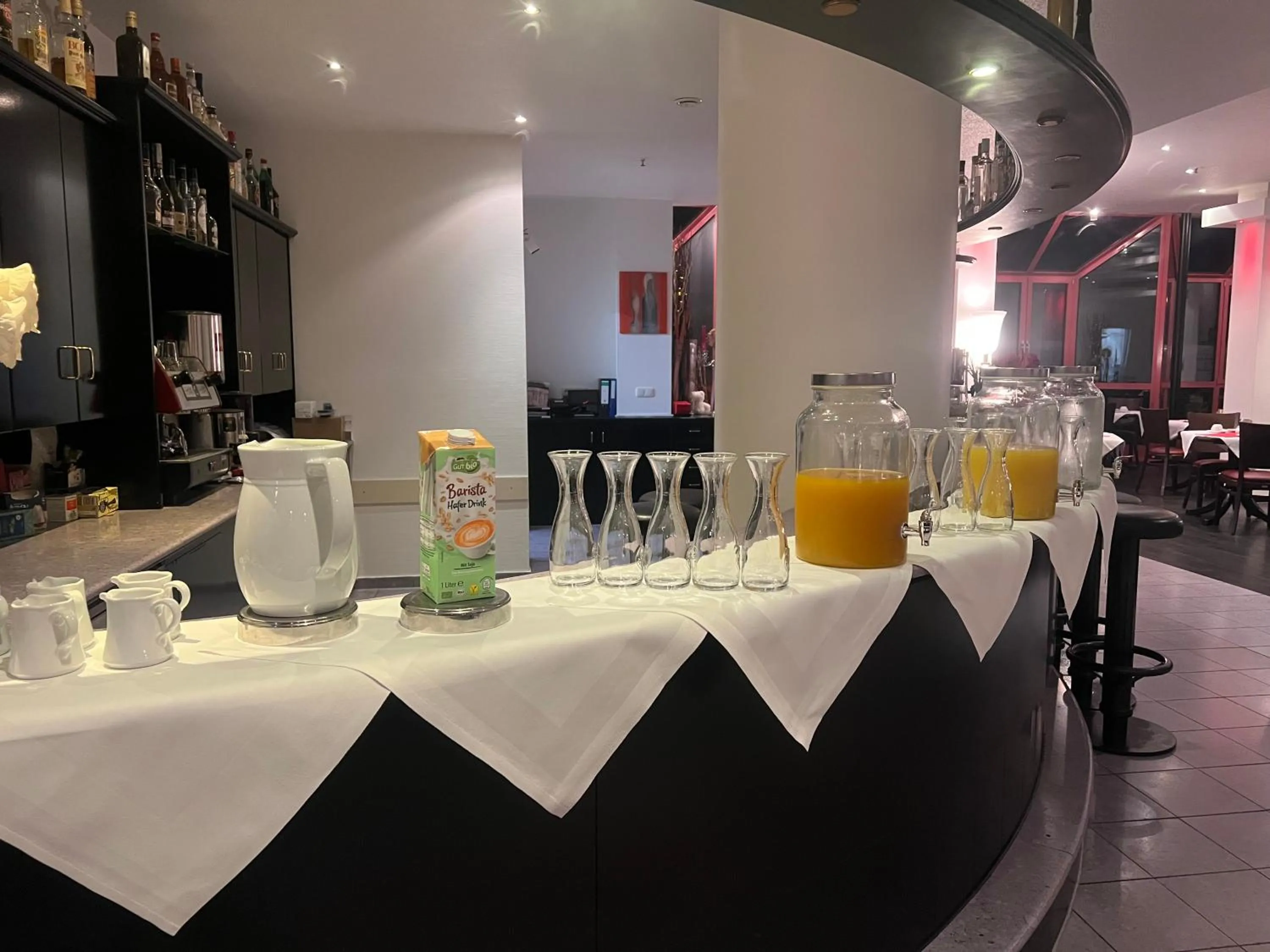 Breakfast in Hotel Mozart