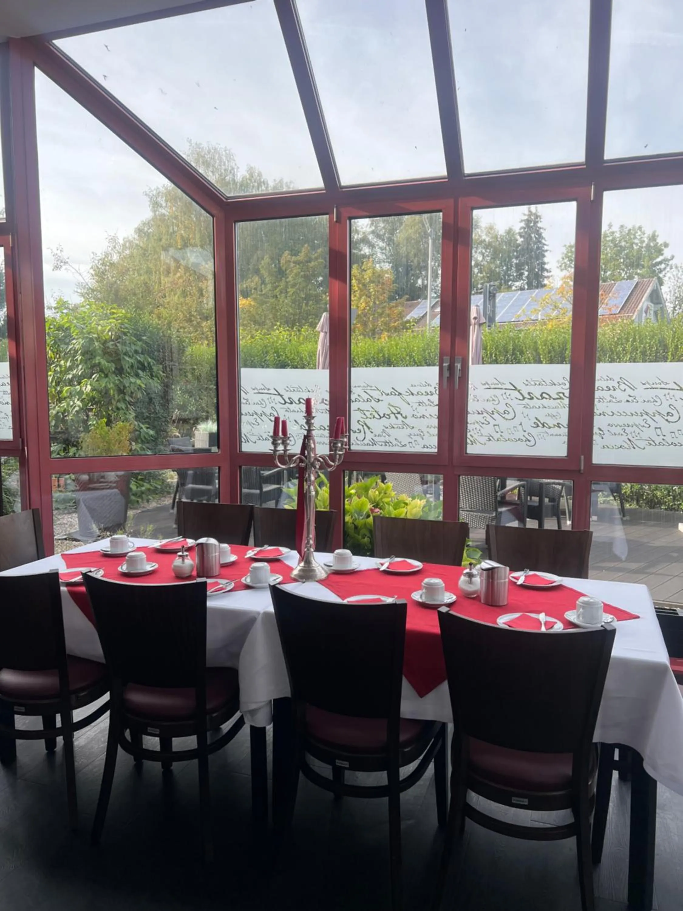 Restaurant/places to eat in Hotel Mozart