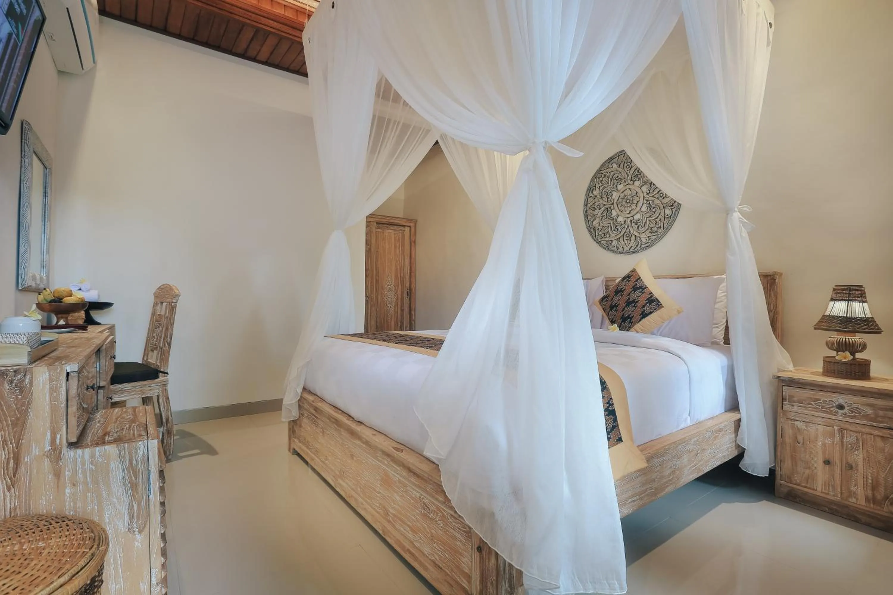 Bedroom, Bed in Sitala Suite