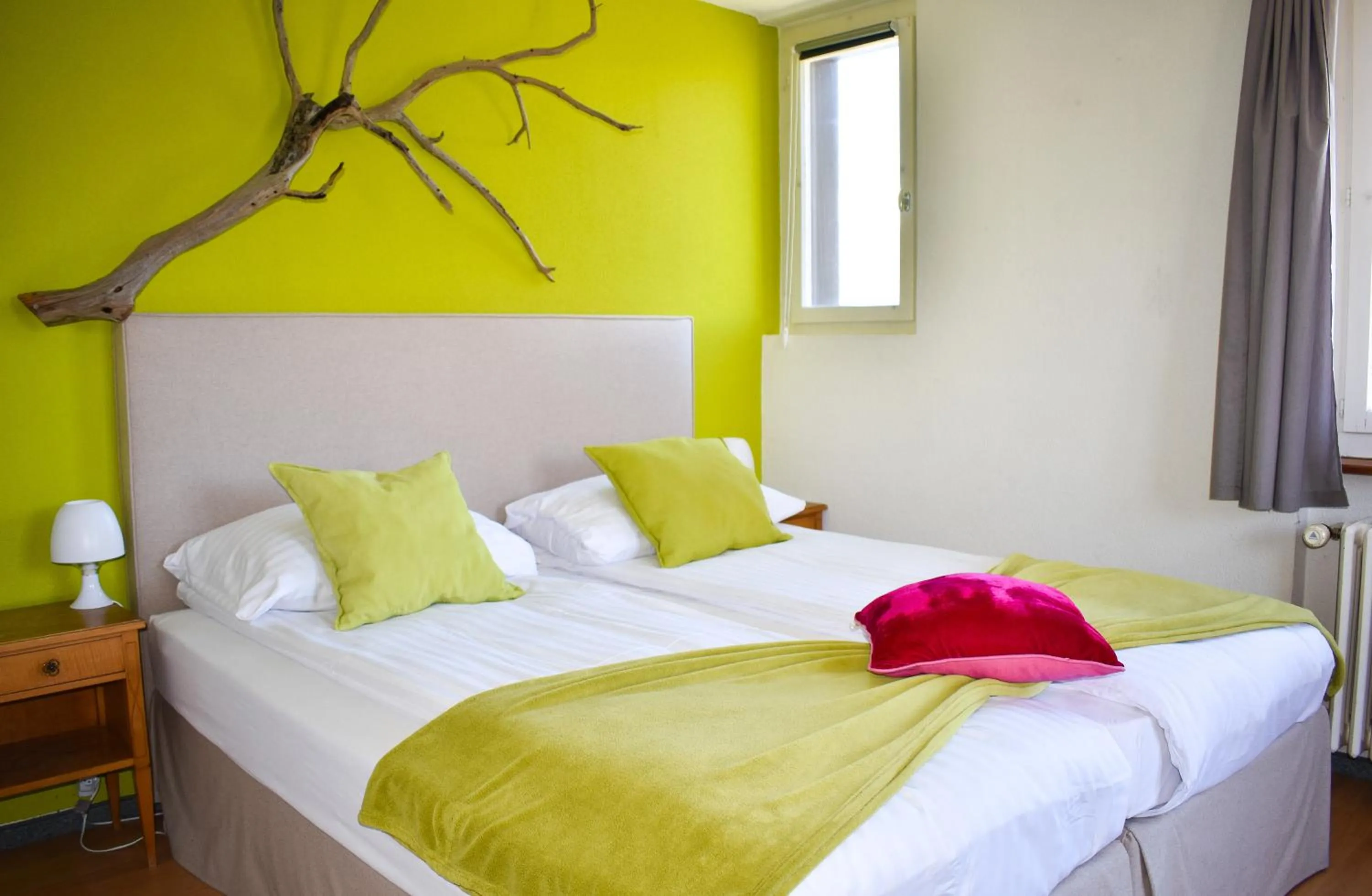 Bedroom, Bed in Hostellerie d'Orzival