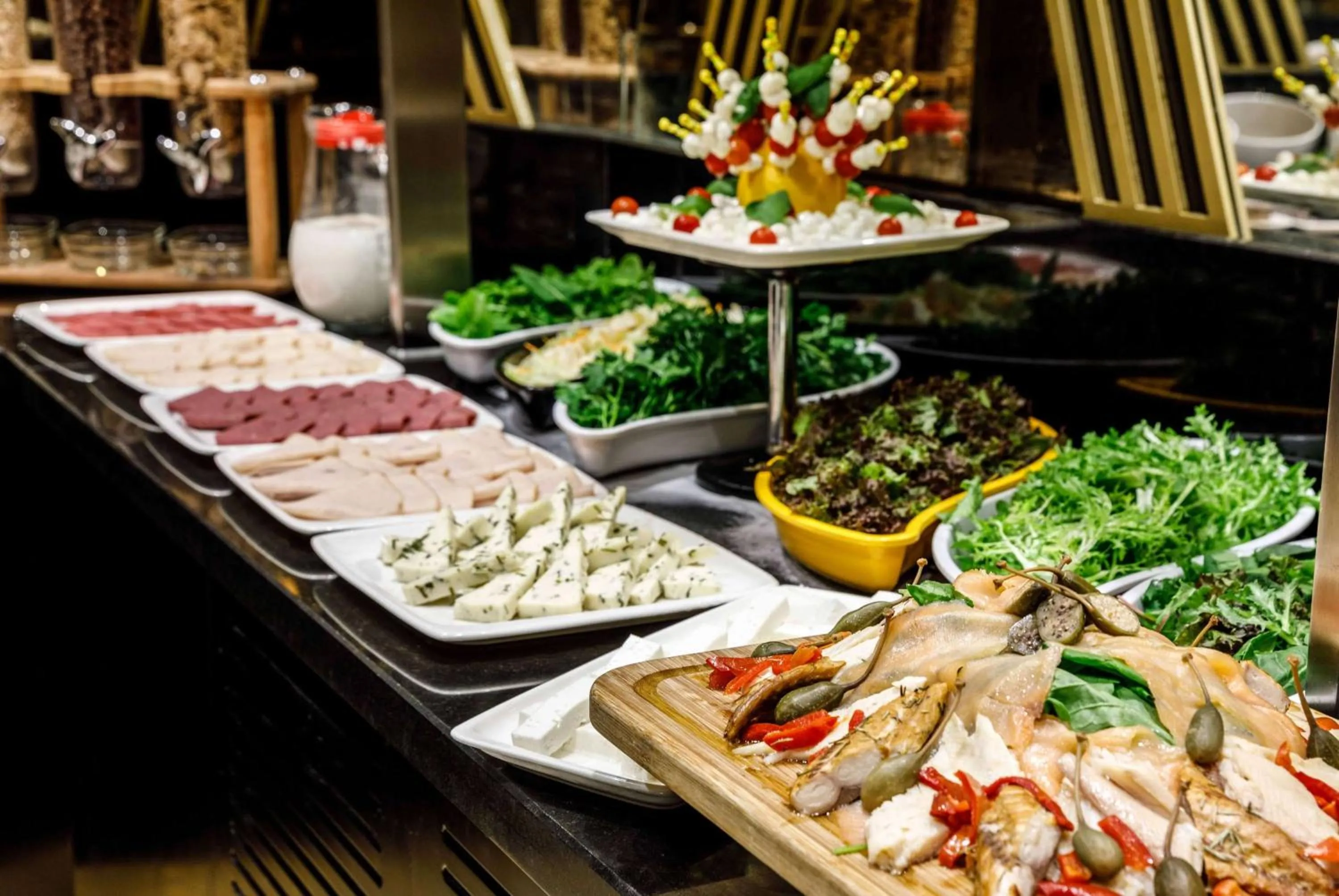 Restaurant/places to eat in Ramada by Wyndham Istanbul Golden Horn