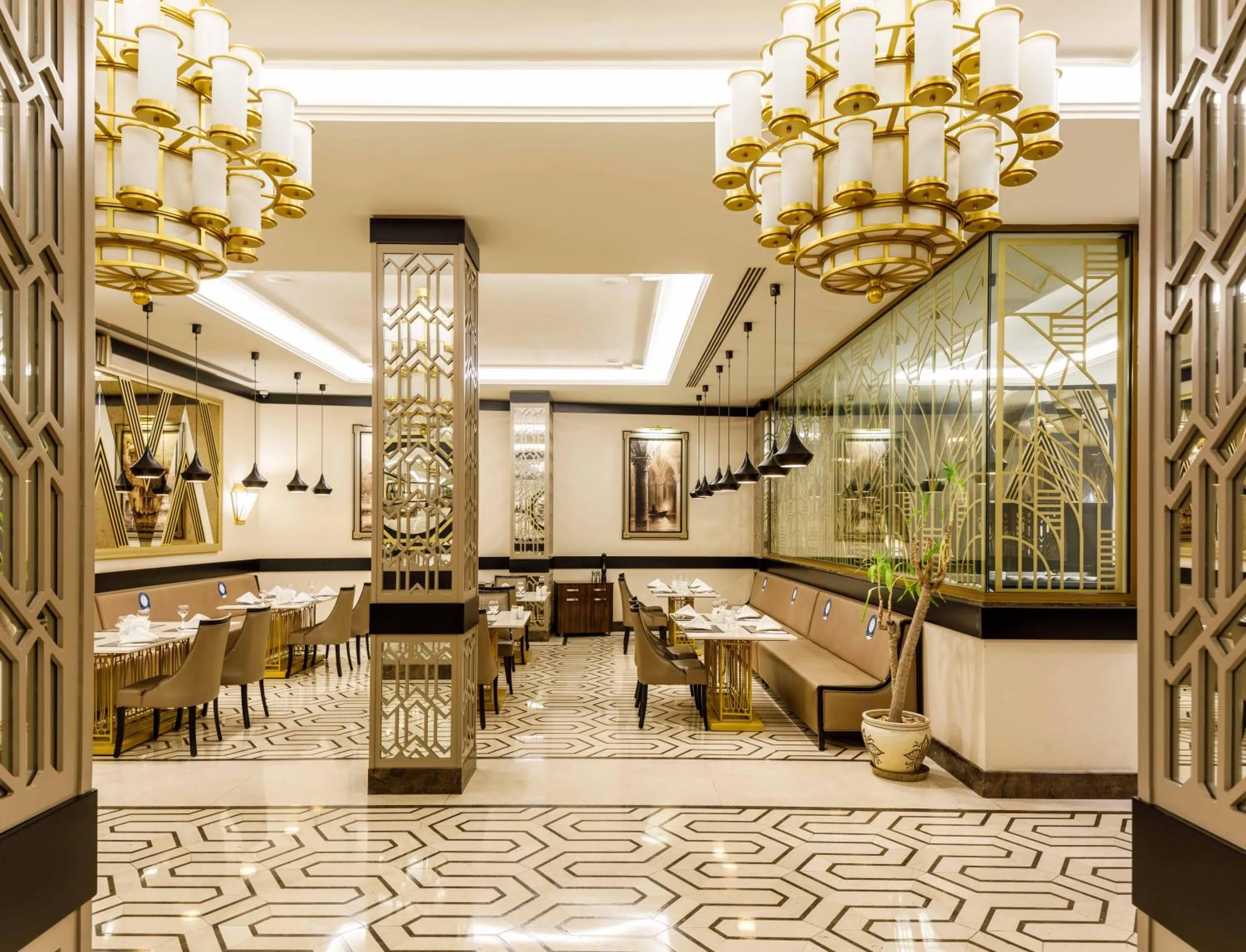 Food and drinks in Ramada by Wyndham Istanbul Golden Horn