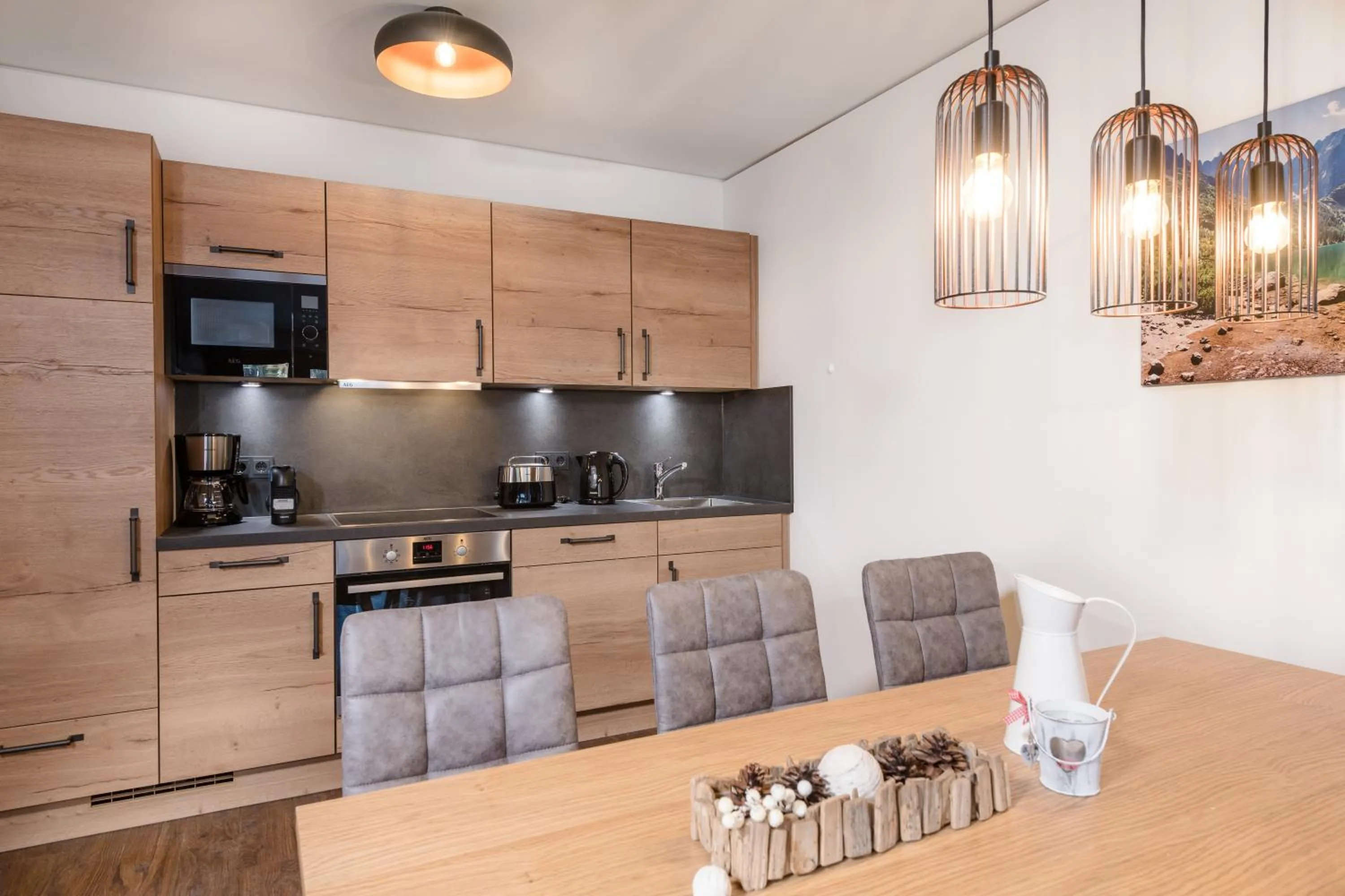 Kitchen or kitchenette in AlpenParks Hotel & Apartment Hochkönig