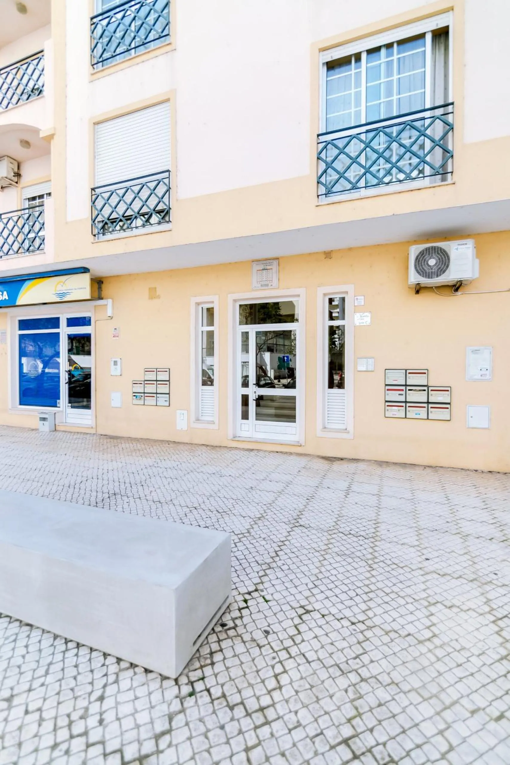 Off site in The Nest Apartment - Sea View - Faro