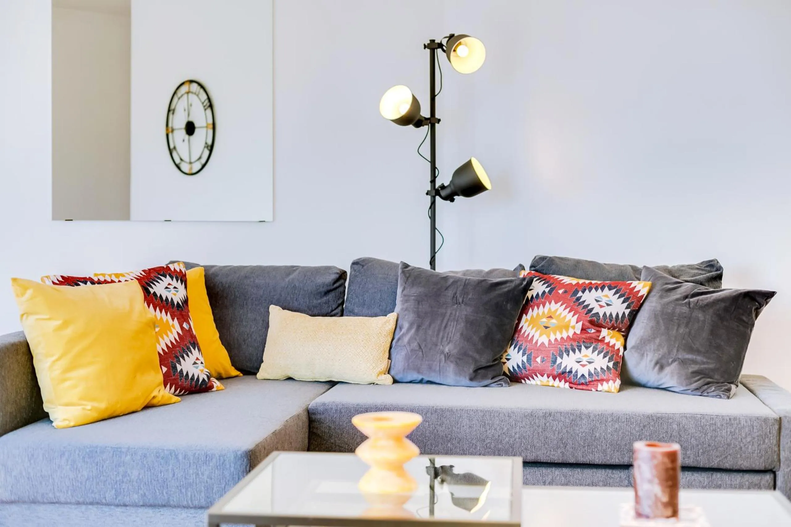 Communal lounge/ TV room in The Nest Apartment - Sea View - Faro