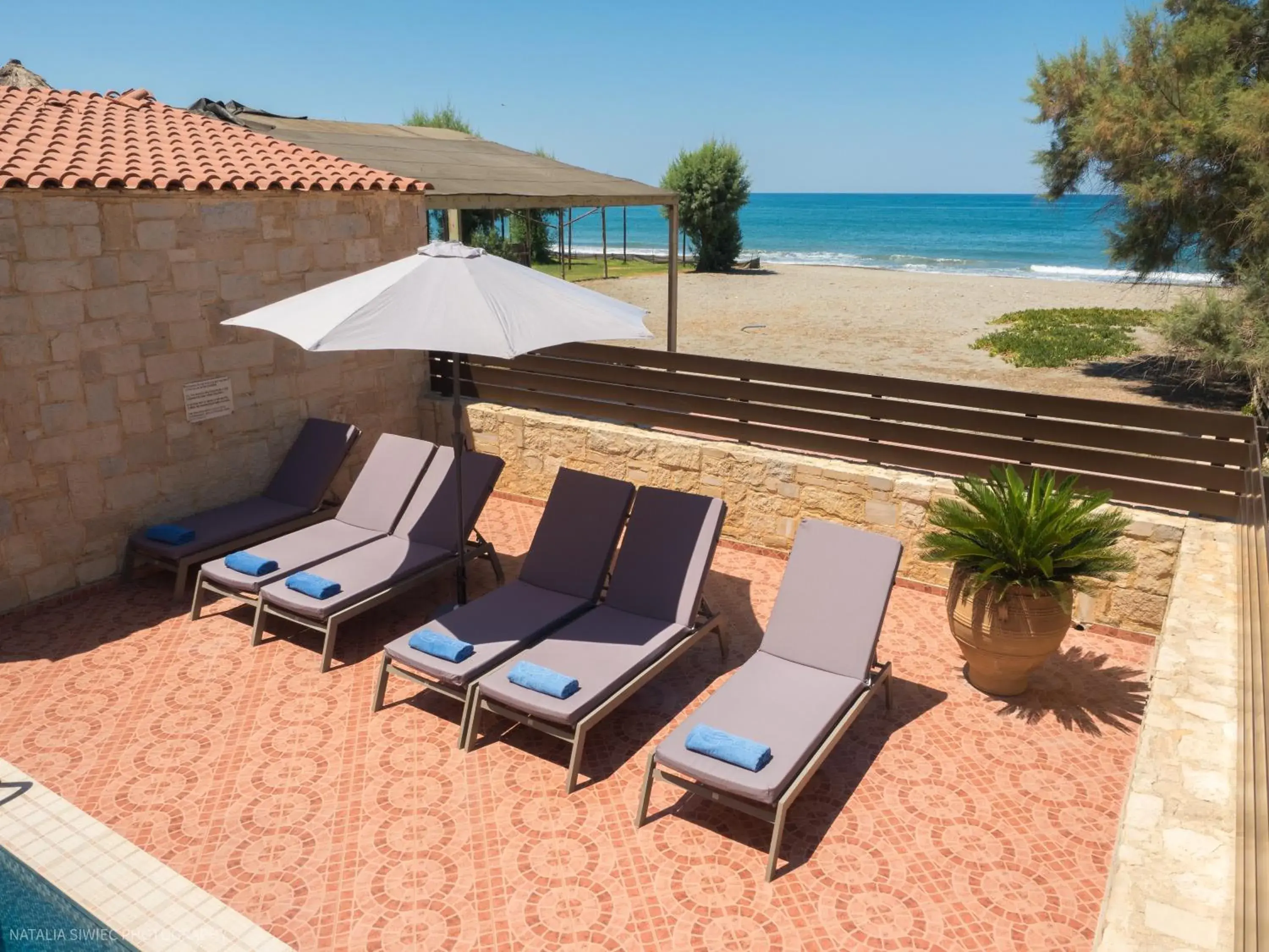 Alexandra SeaSide Villas Alexandra SeaSide Villas