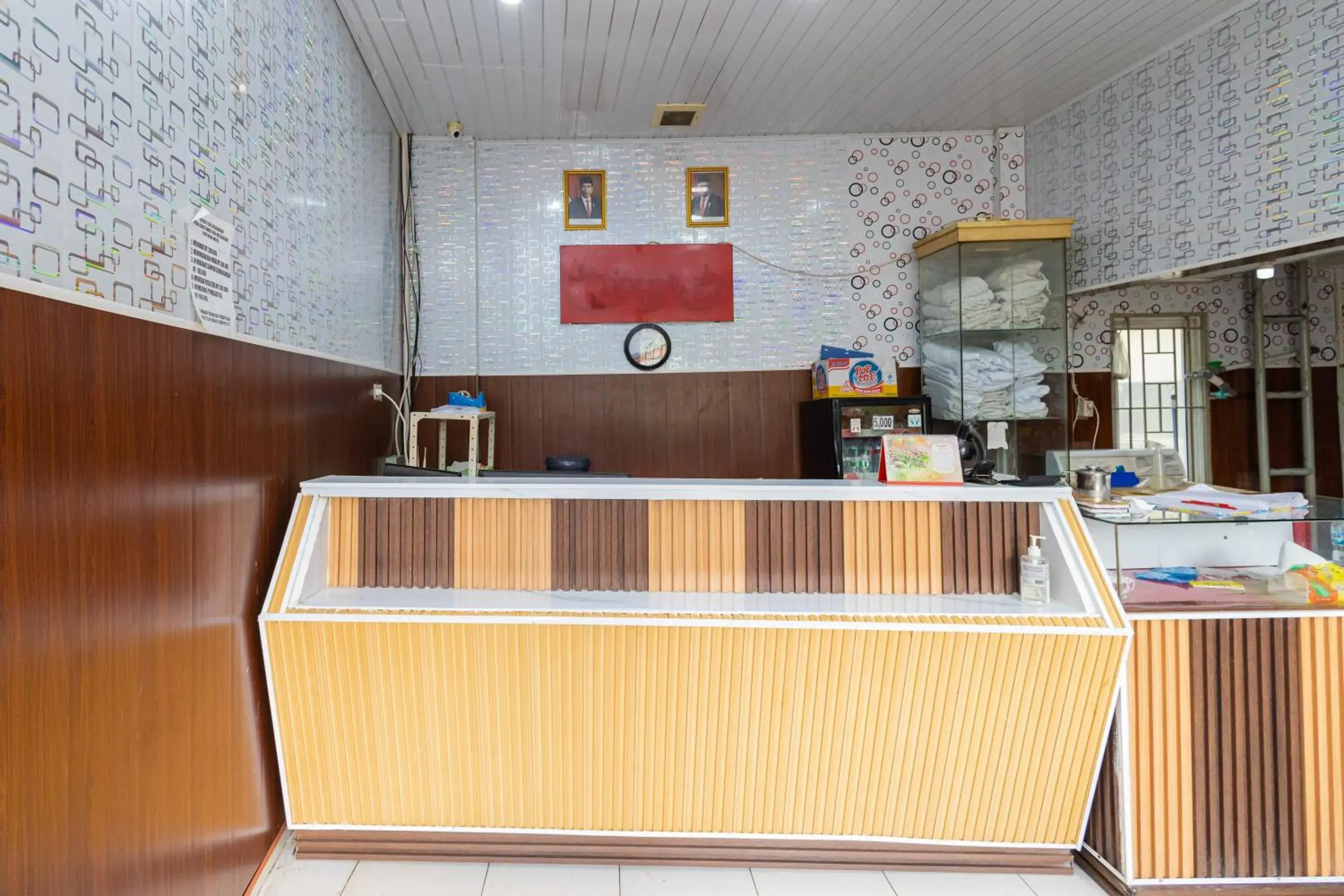 Lobby or reception in Alfa Guesthouse Serpong Mitra RedDoorz Lobby or reception in Alfa Guesthouse Serpong Mitra RedDoorz