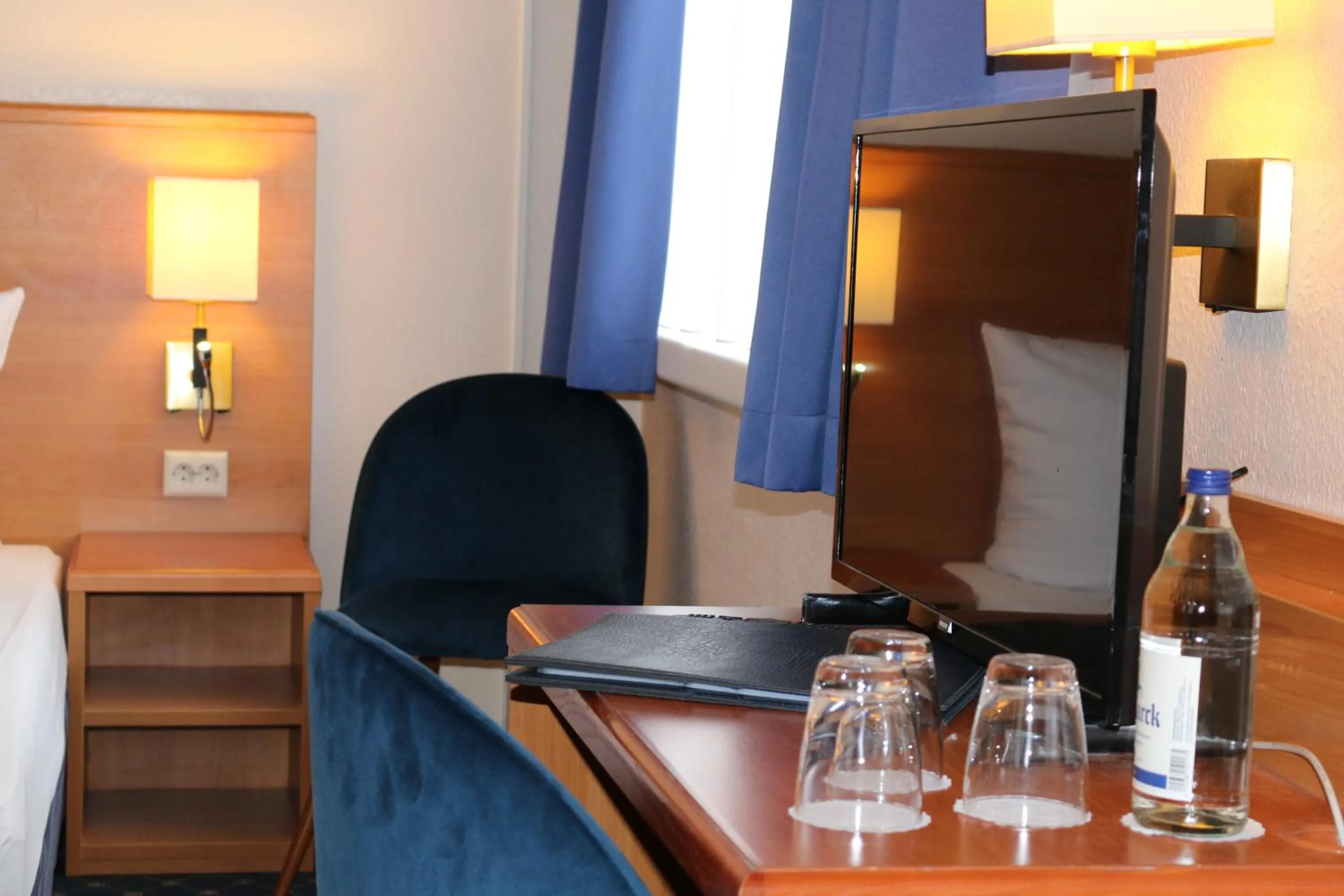 TV and multimedia in Elbbrücken Hotel